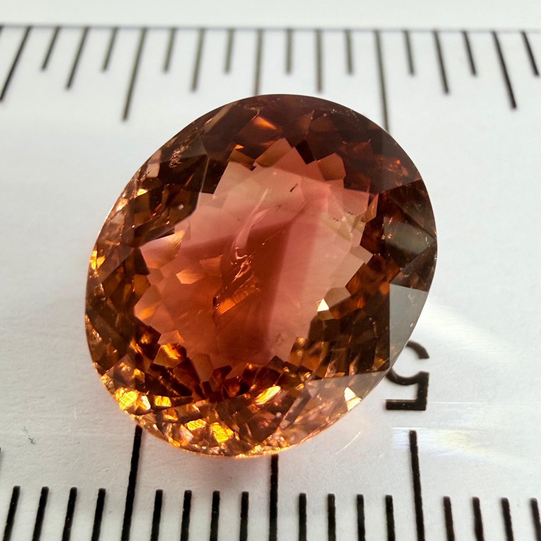 Tourmaline, 6.08ct, DRC, Untreated Unheated, slight chip on the table, see next pic we have circled it, and a large crack in the middle, but look at the triangular zoning!