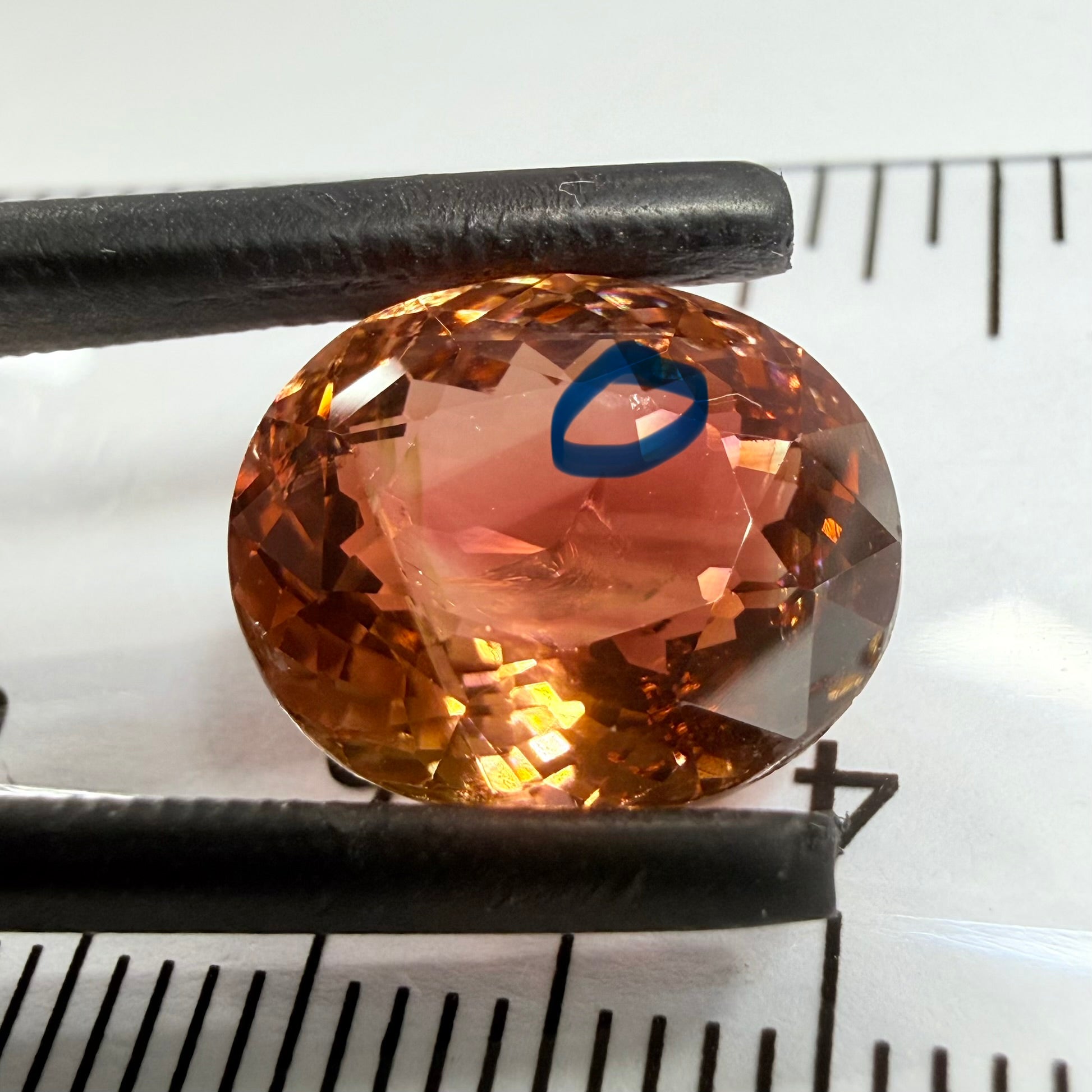 Tourmaline, 6.08ct, DRC, Untreated Unheated, slight chip on the table, see next pic we have circled it, and a large crack in the middle, but look at the triangular zoning!