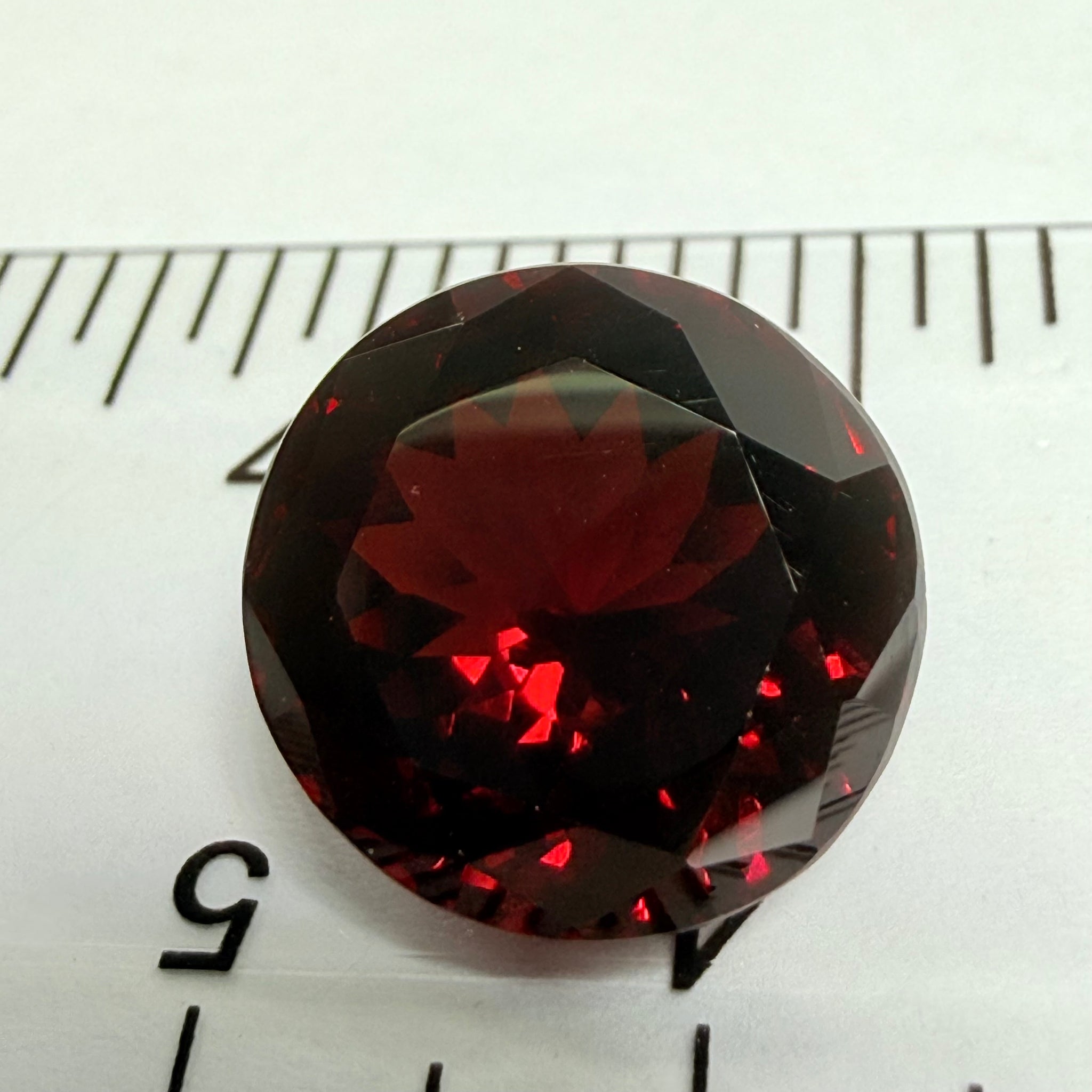 Umba Garnet, dark stone, 9.57ct, Tanzania, Untreated Unheated