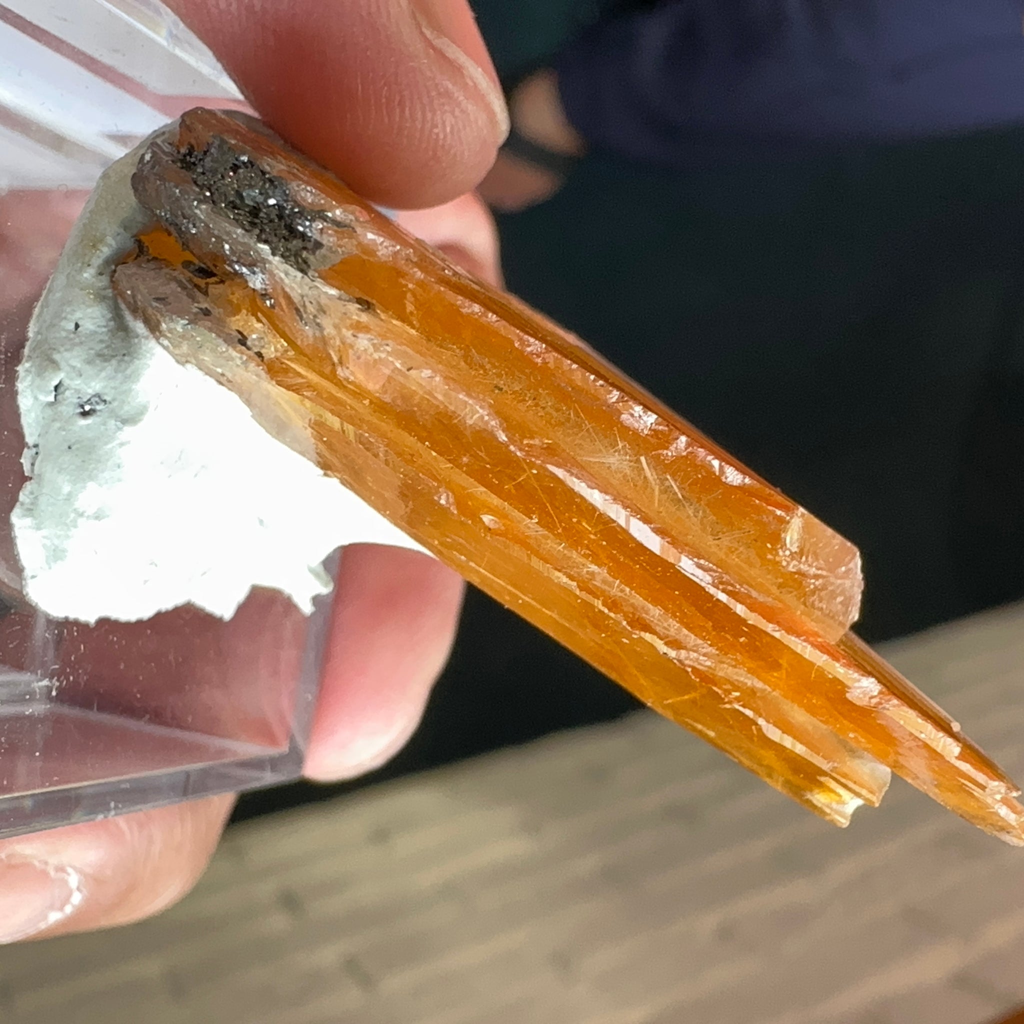 Magnesio Axinite, 22.70gm, Crystal, Merelani, Tanzania. 48.0 x 33.10 x 10.7mm, Untreated Unheated