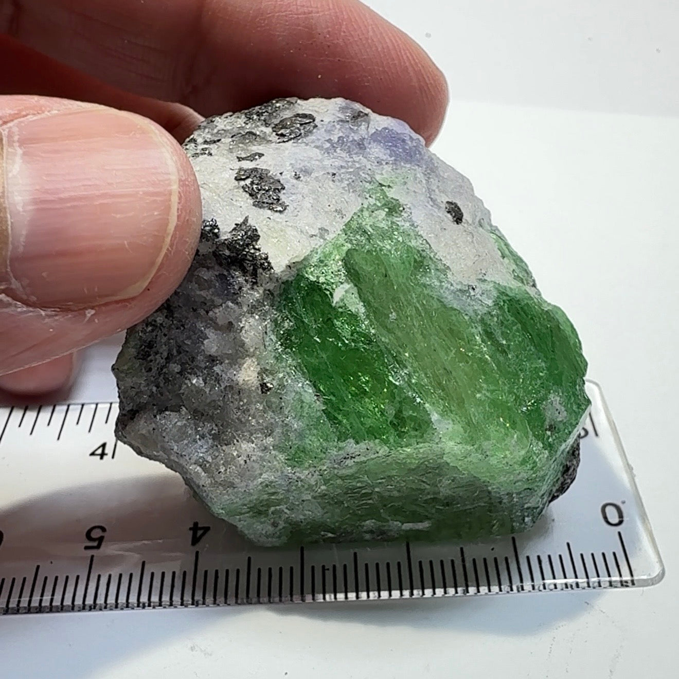 Tsavorite Garnet Crystal with Tanzanite, 435.00ct, Merelani, Tanzania, Untreated Unheated