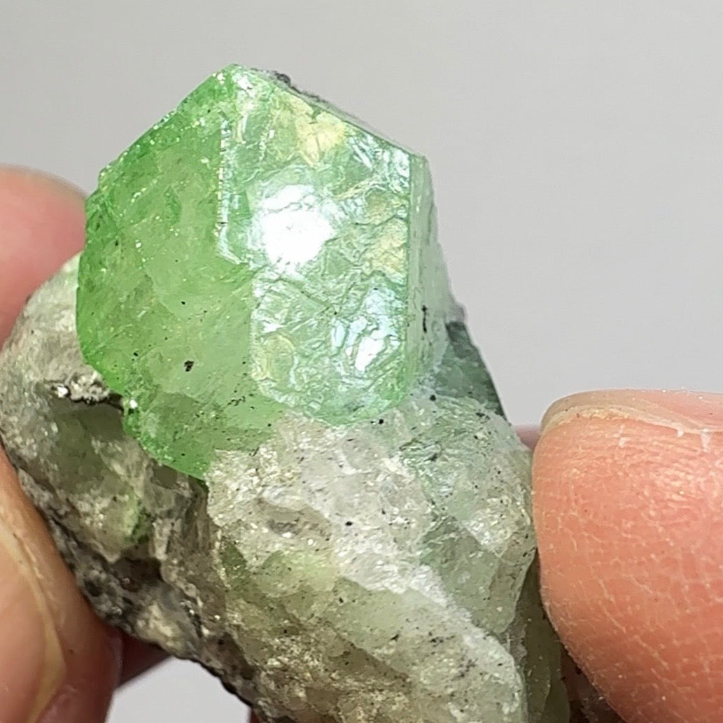 Tsavorite Garnet Crystal, 249.00ct, Merelani, Tanzania, Untreated Unheated