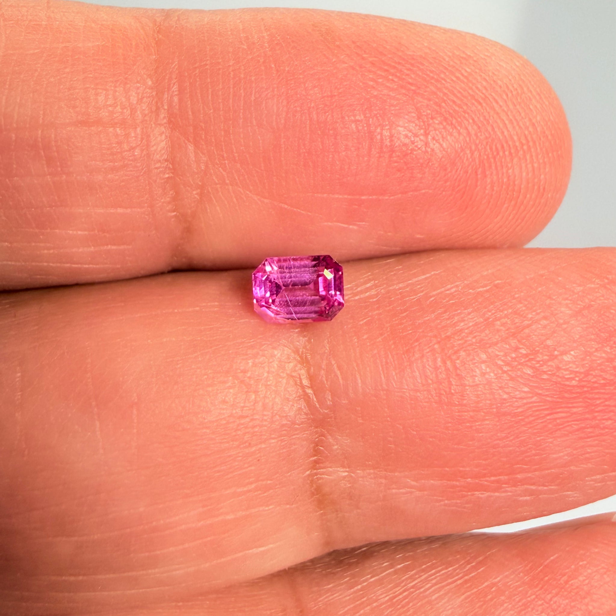 Sapphire, 0.49ct, Tanzania, Untreated Unheated