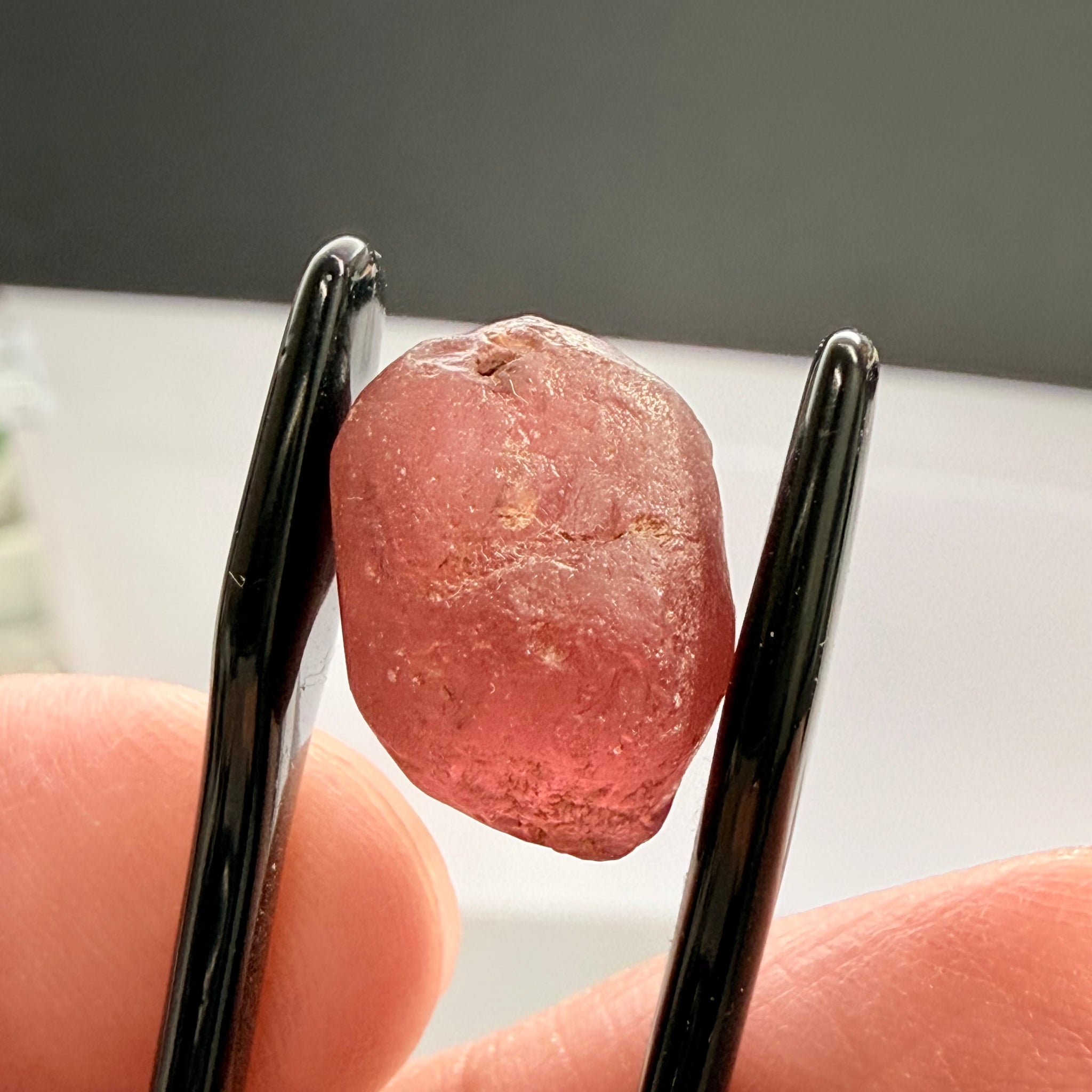 Lindi Garnet, 17.61ct, Lindi, Tanzania, Untreated Unheated, no inclusions, just has a bit of silk inside