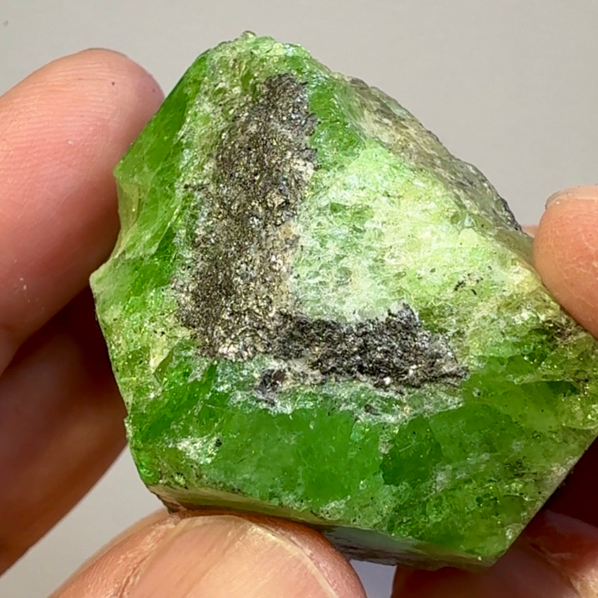 Tsavorite Garnet Crystal, 447.50ct, Merelani, Tanzania, Untreated Unheated