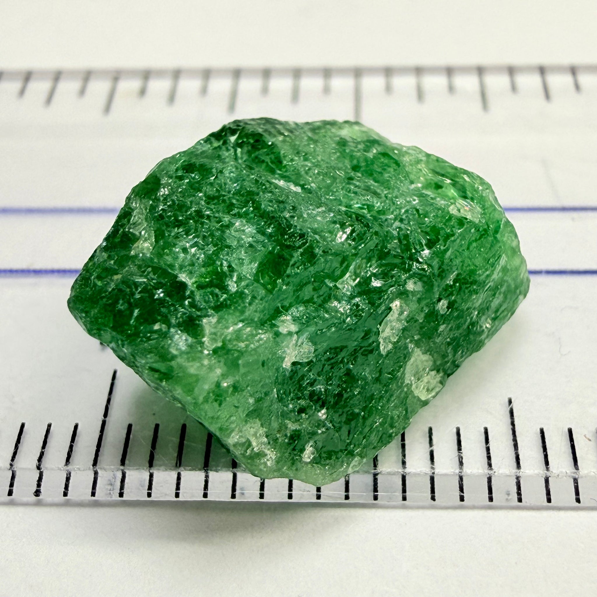 Tsavorite cab rough, 13.35ct, Tanzania, Untreated, Unheated