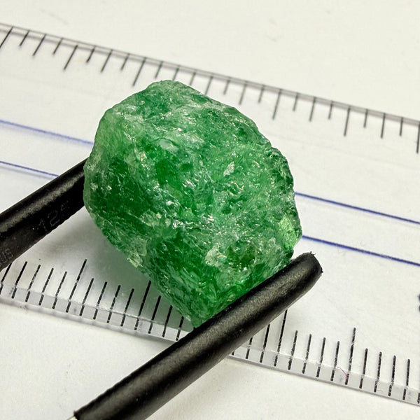 Tsavorite cab rough, 13.35ct, Tanzania, Untreated, Unheated