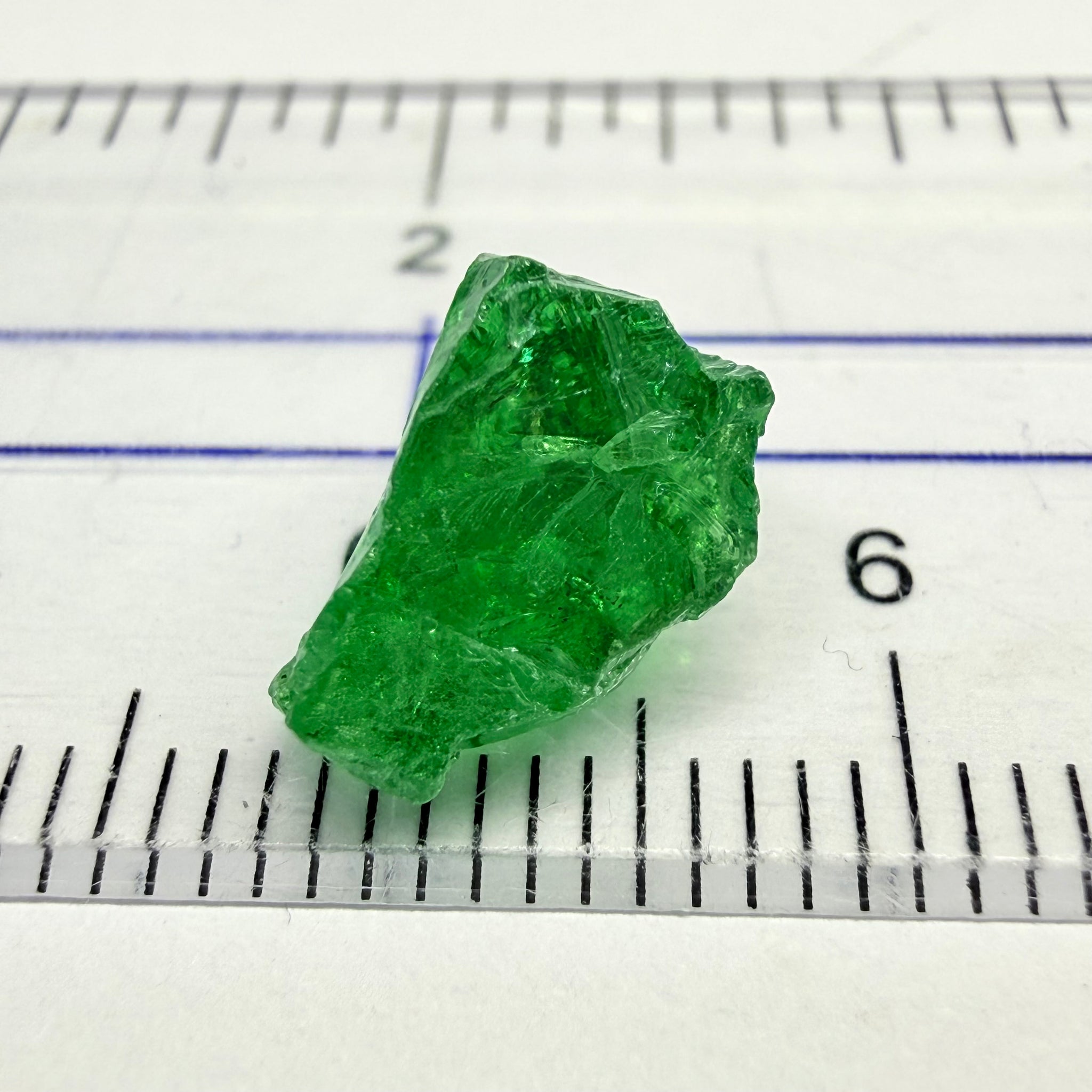 Tsavorite, 3.93ct, Tanzania, Untreated Unheated, slightly veiled