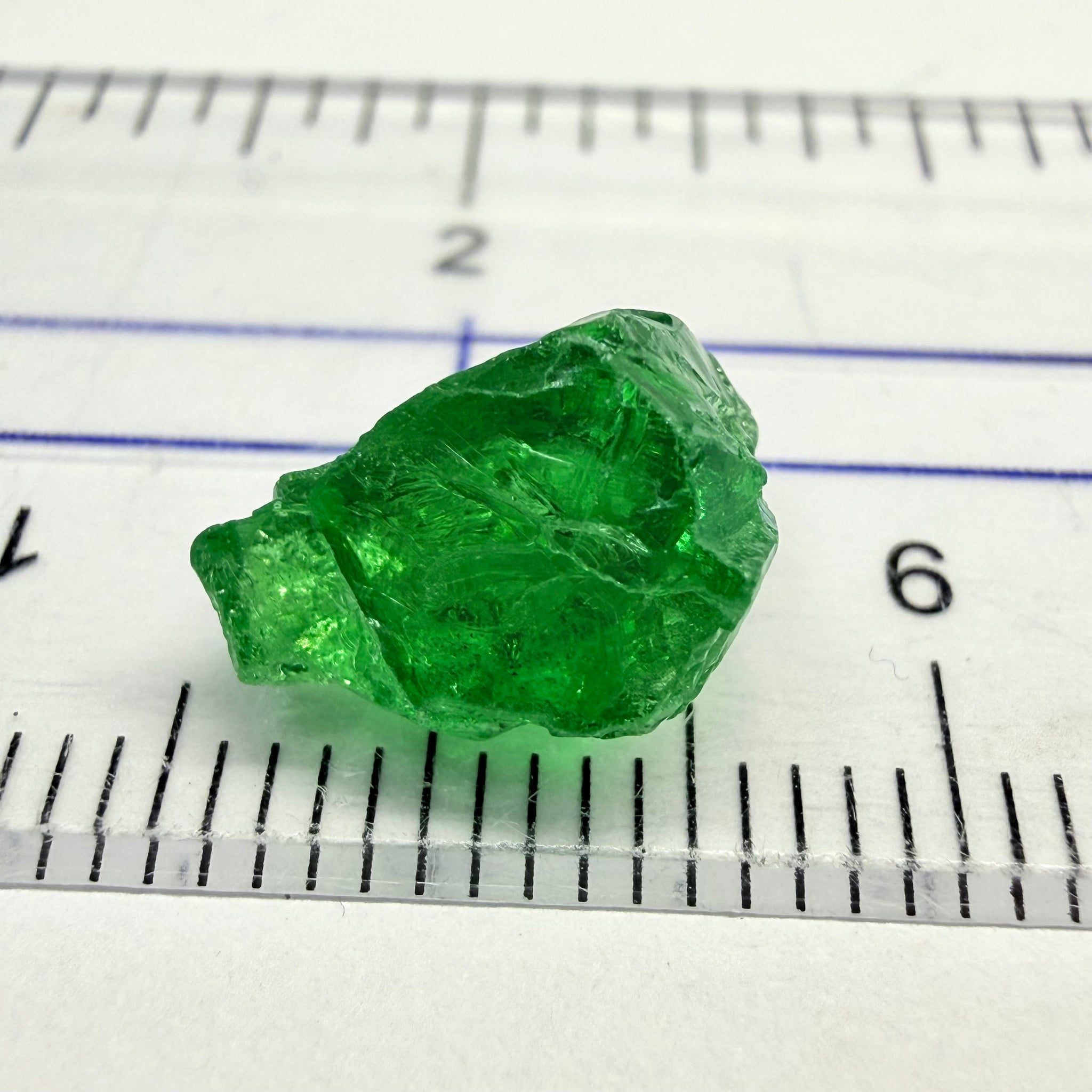 Tsavorite, 3.93ct, Tanzania, Untreated Unheated, slightly veiled