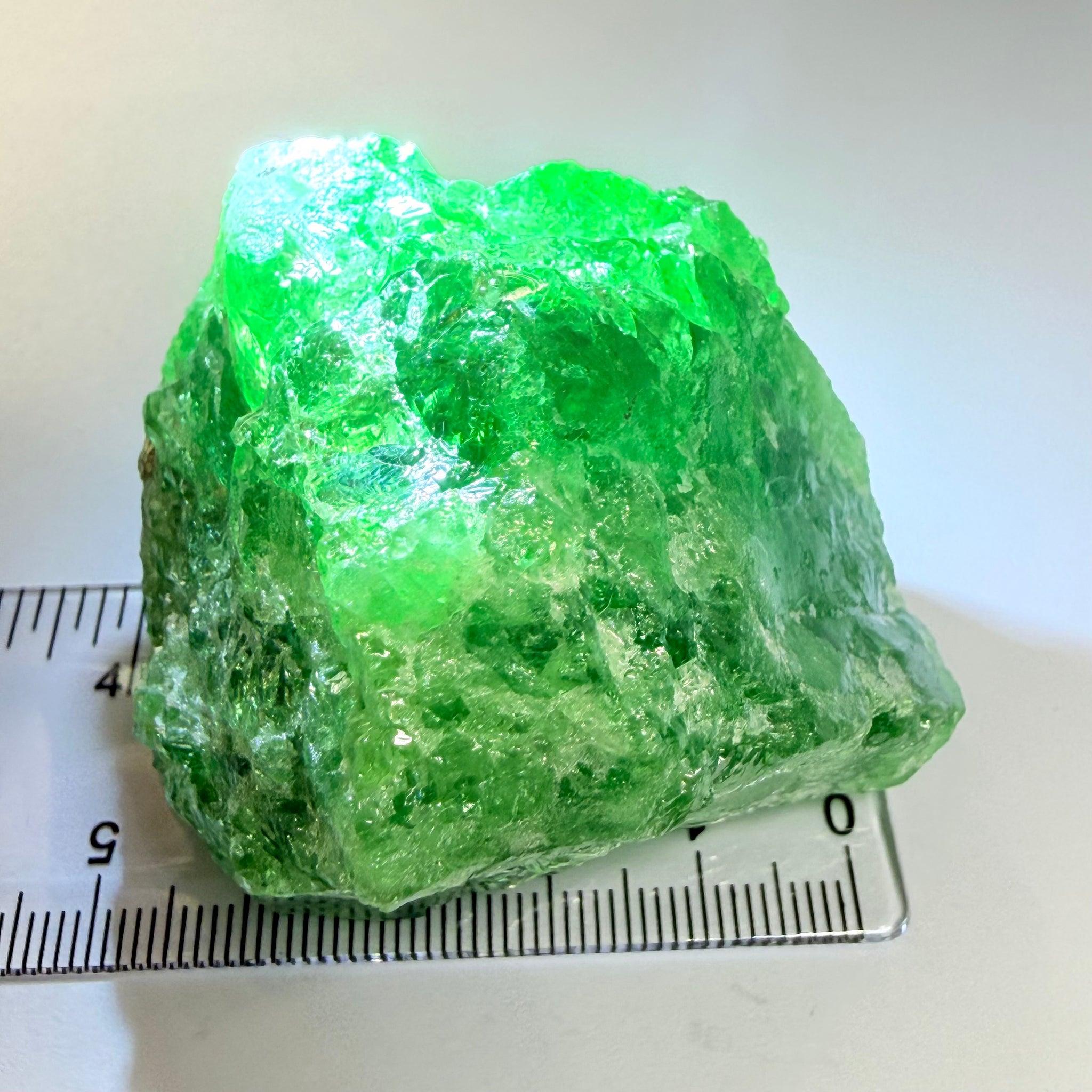 Tsavorite Garnet, 712.50ct / 142.50gm, Olemushuku, Tanzania, Untreated Unheated, a superbly rare piece with faceting portions all round, to be cobbed by a professional, or kept as an investment, see videos