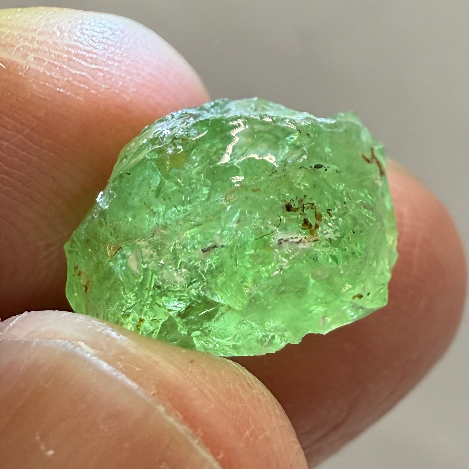 Tsavorite Garnet Cab Grade Rough, has some cracks, 16.29ct, Tanzania, Untreated Unheated, see the photos and video
