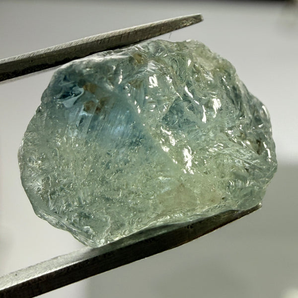 Umba Sapphire, 8.78ct, Umba Valley, Tanzania, Untreated Unheated, half spotty, half clean
