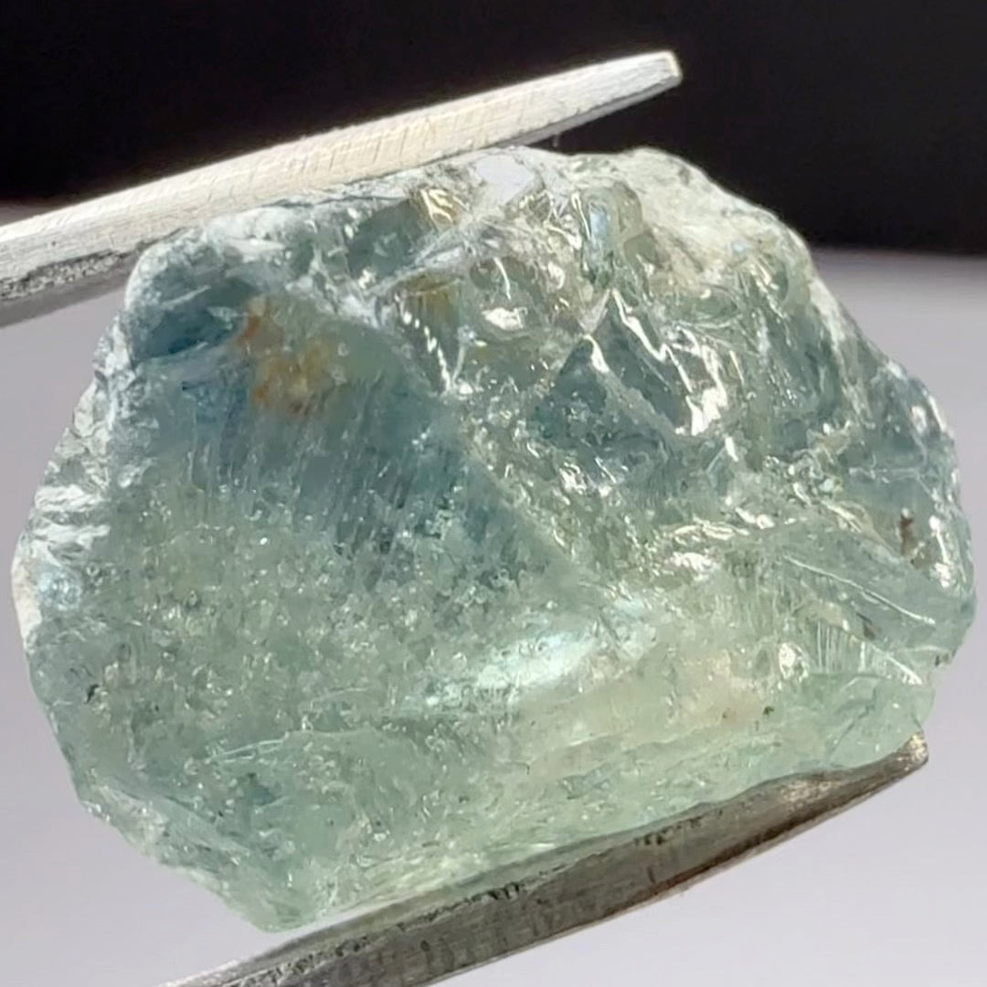 Umba Sapphire, 8.78ct, Umba Valley, Tanzania, Untreated Unheated, half spotty, half clean