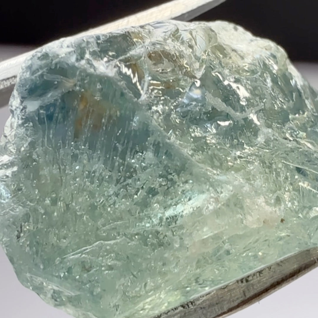 Umba Sapphire, 8.78ct, Umba Valley, Tanzania, Untreated Unheated, half spotty, half clean