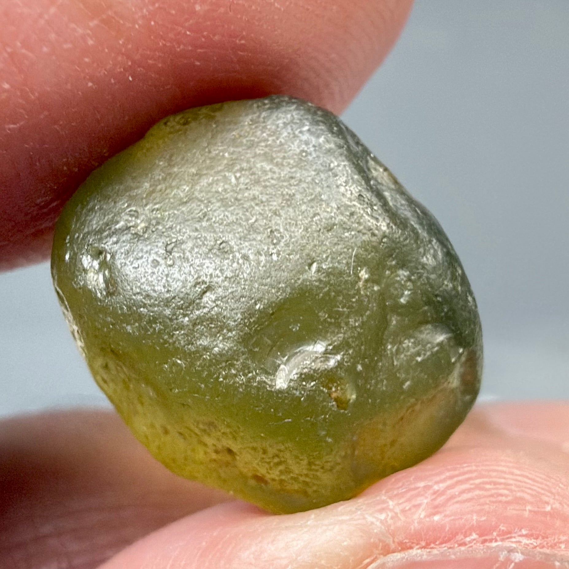 Olive-Green Zircon, 28.89ct, Tunduru, Tanzania, Untreated Unheated, no inclusions, just silk