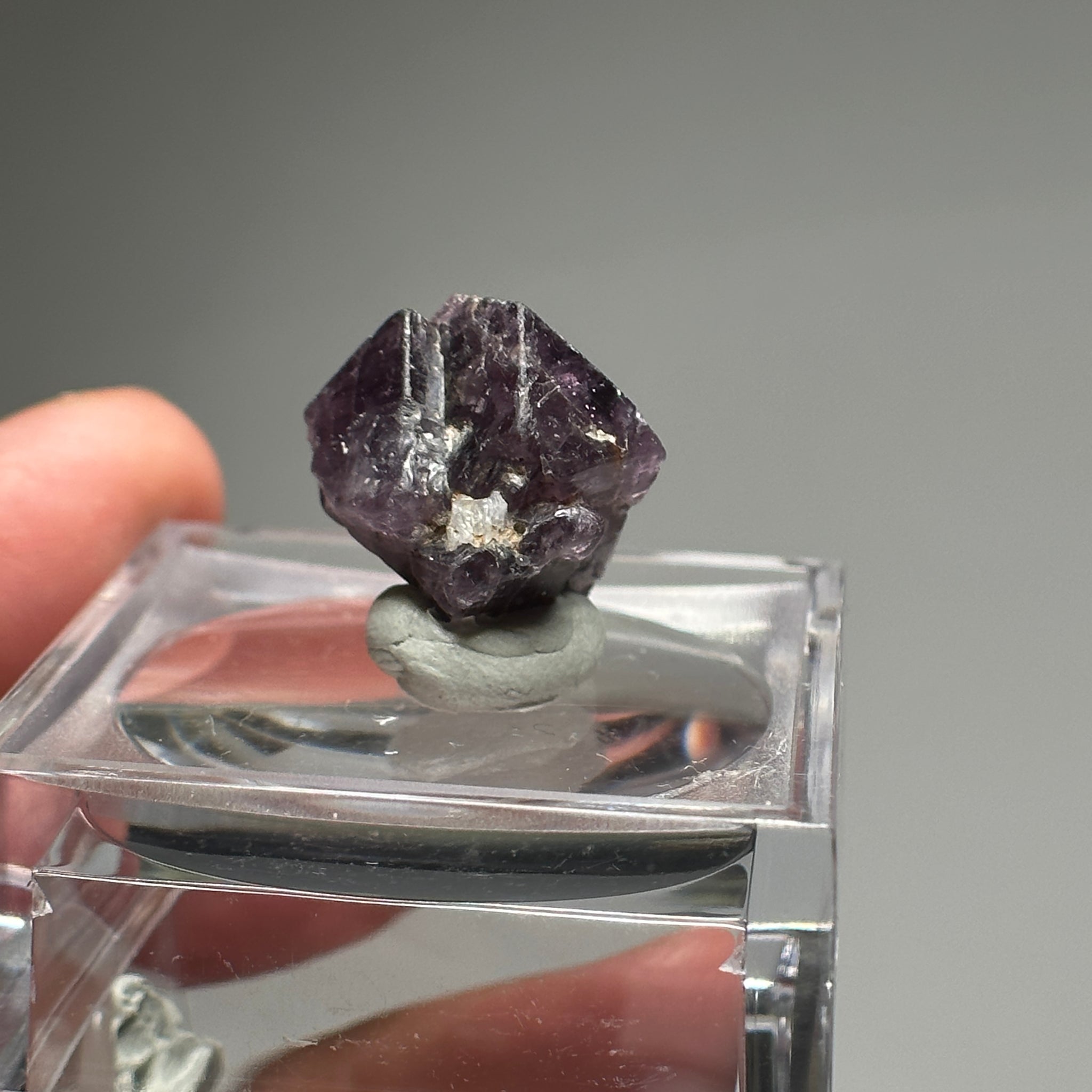Mahenge Spinel Crystal, 30.20ct, Tanzania. Untreated Unheated