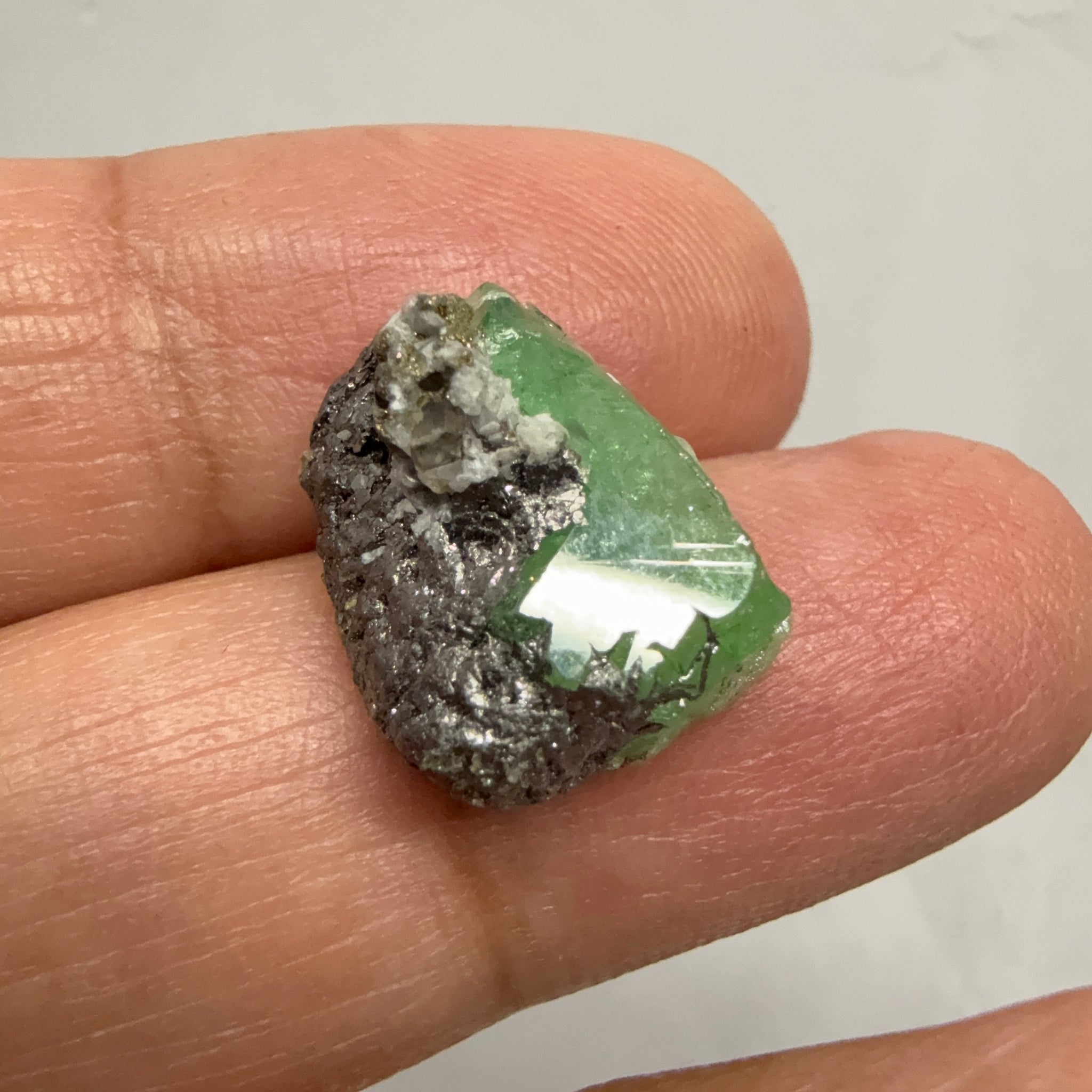 Tsavorite Crystal on Matrix. 13.73ct, Merelani. Tanzania, Untreated Unheated