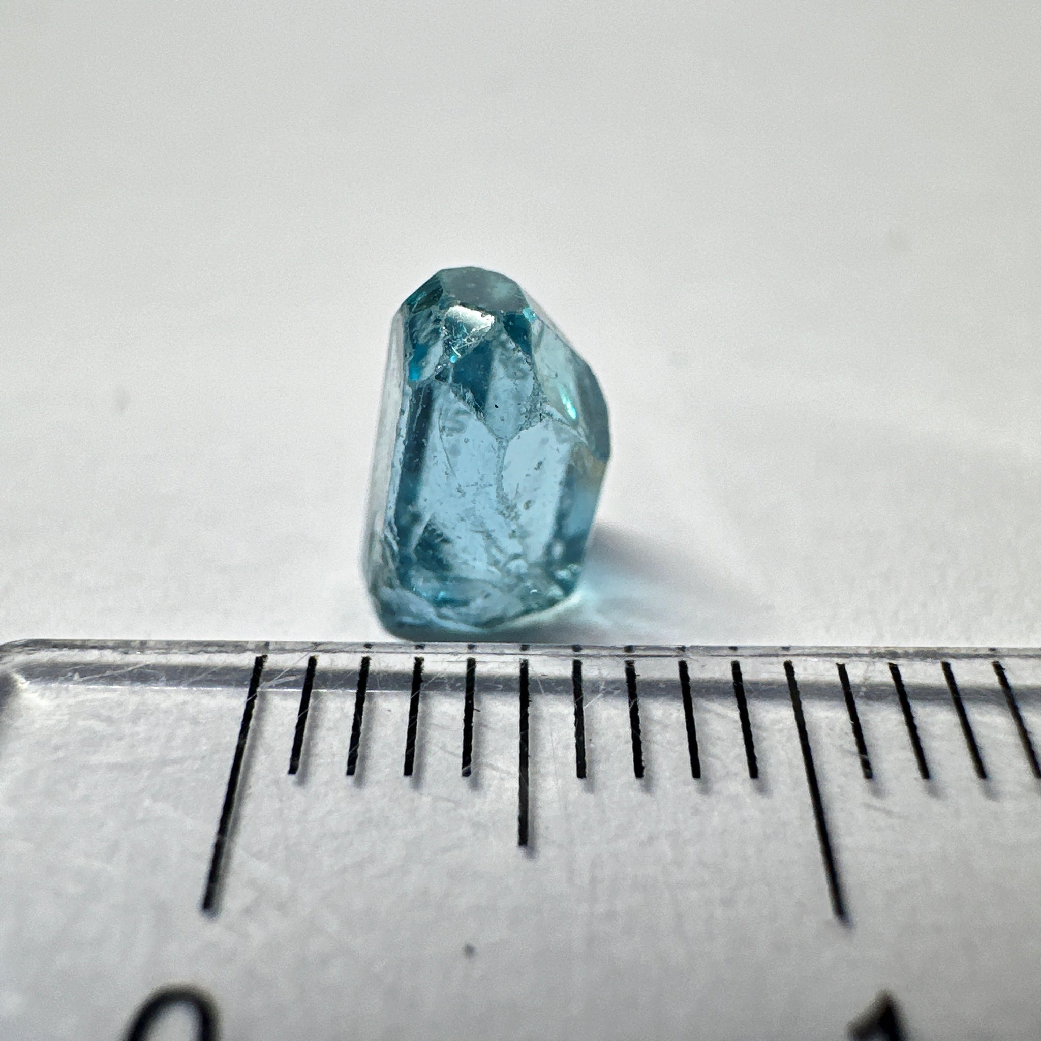 Blue Apatite Crystal, 1.67ct, Merelani, Tanzania, Untreated Unheated