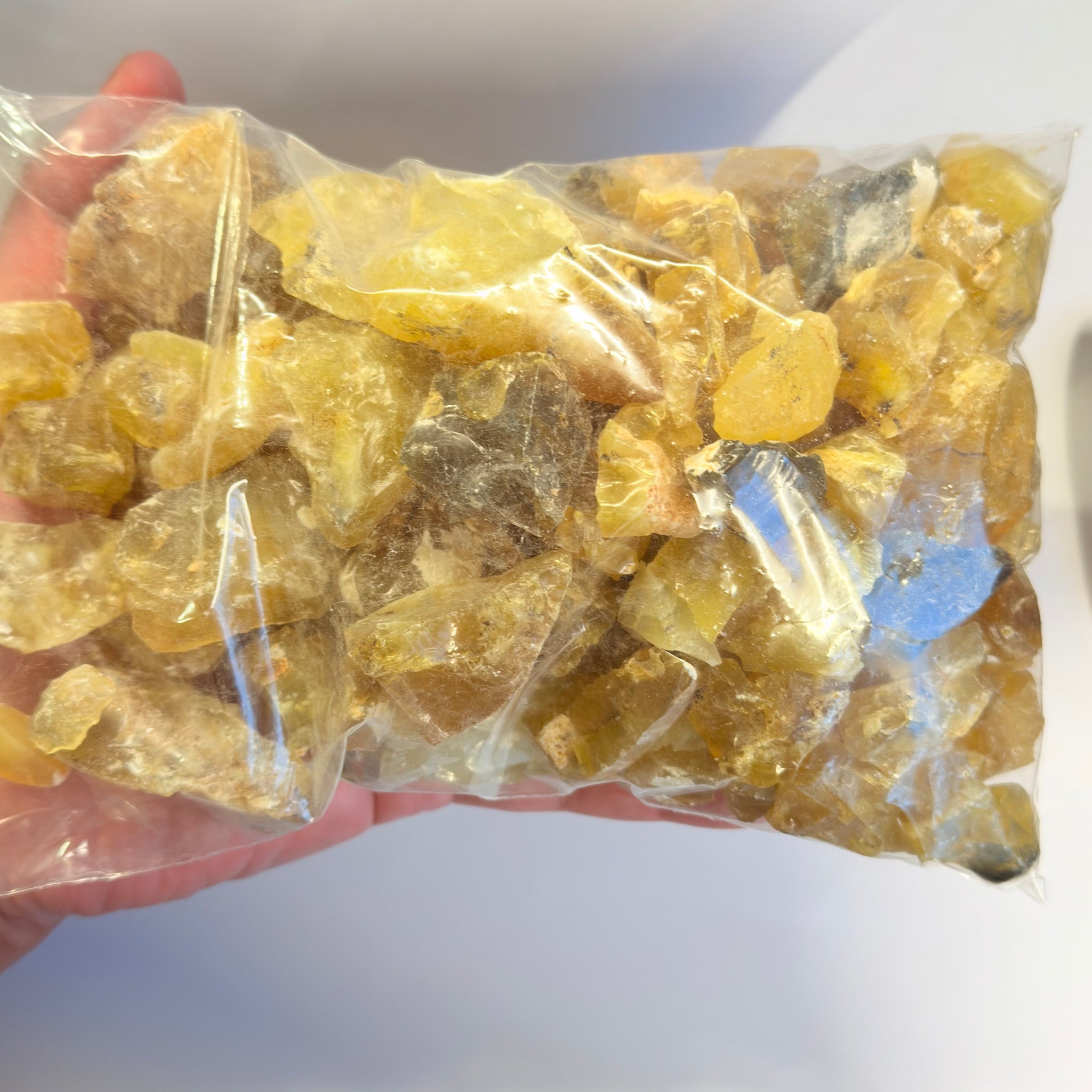Honey Opal, Kigoma, Tanzania, 1 Kilo Bag, great for cabbing and faceting, (see close-ups in photos), polishes really well, if you want to see how polished cabs from this material looks reach out, also good for retailing and selling at shows