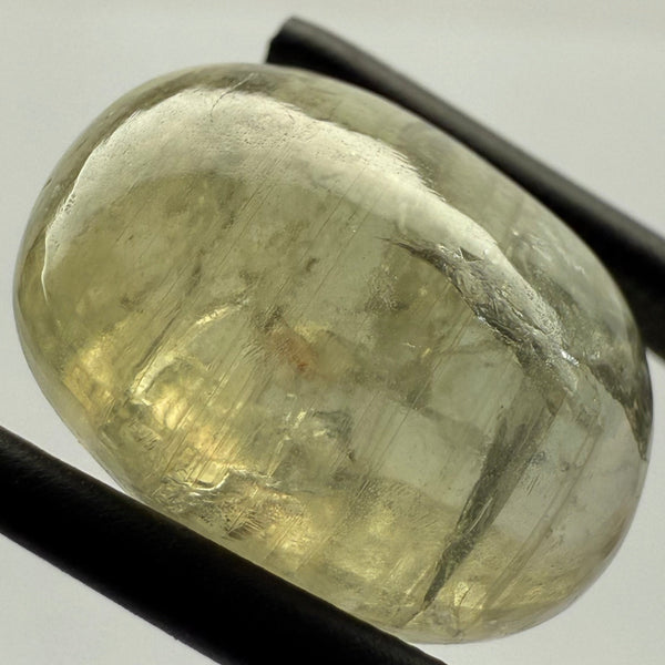 Sapphire Cabochon. 19.43ct, Umba, Tanzania. Untreated Unheated. 17.1x 12.8 x 7.6mm