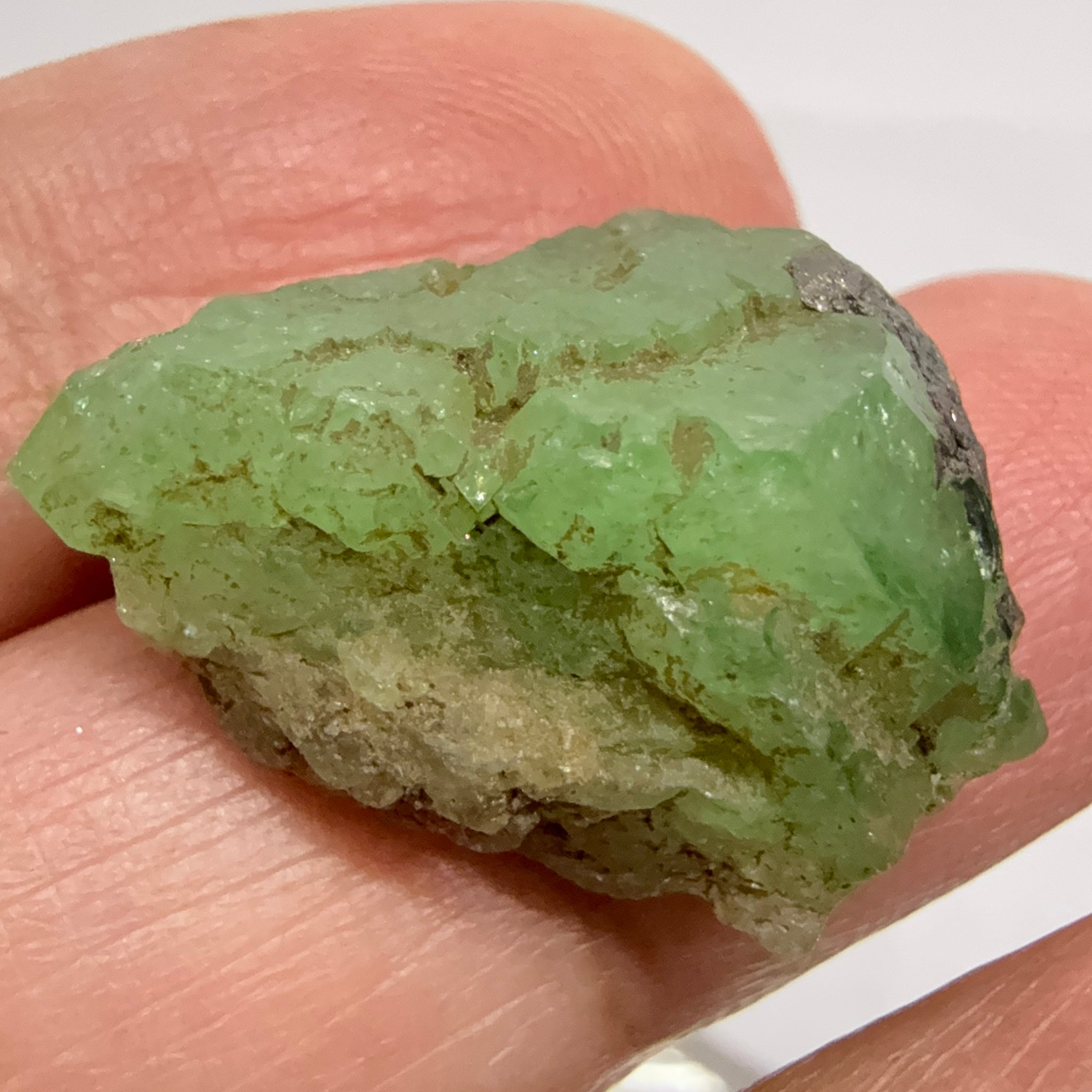 Tsavorite Crystal, 30.00ct, Merelani. Tanzania