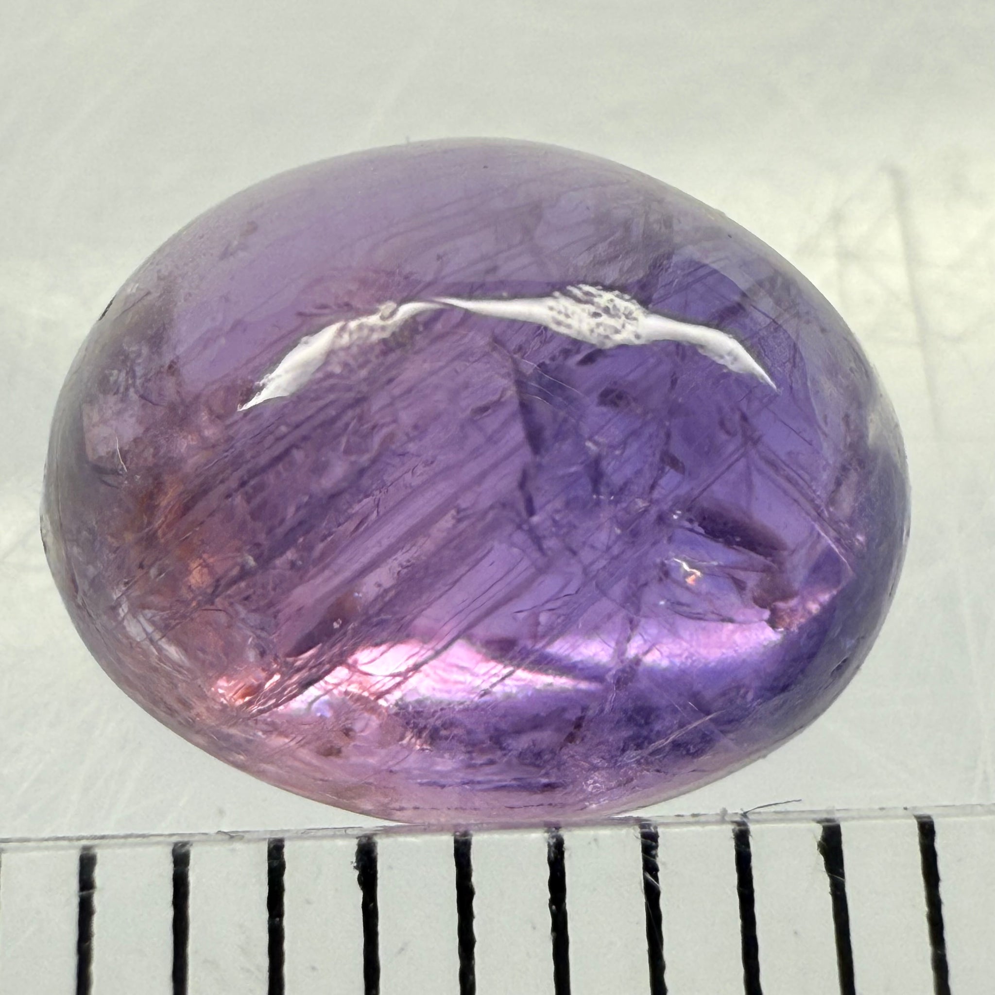 Sapphire Cabochon, 4.77ct, Umba Valley, Tanzania. Untreated Unheated, beautiful needling and dual colour!