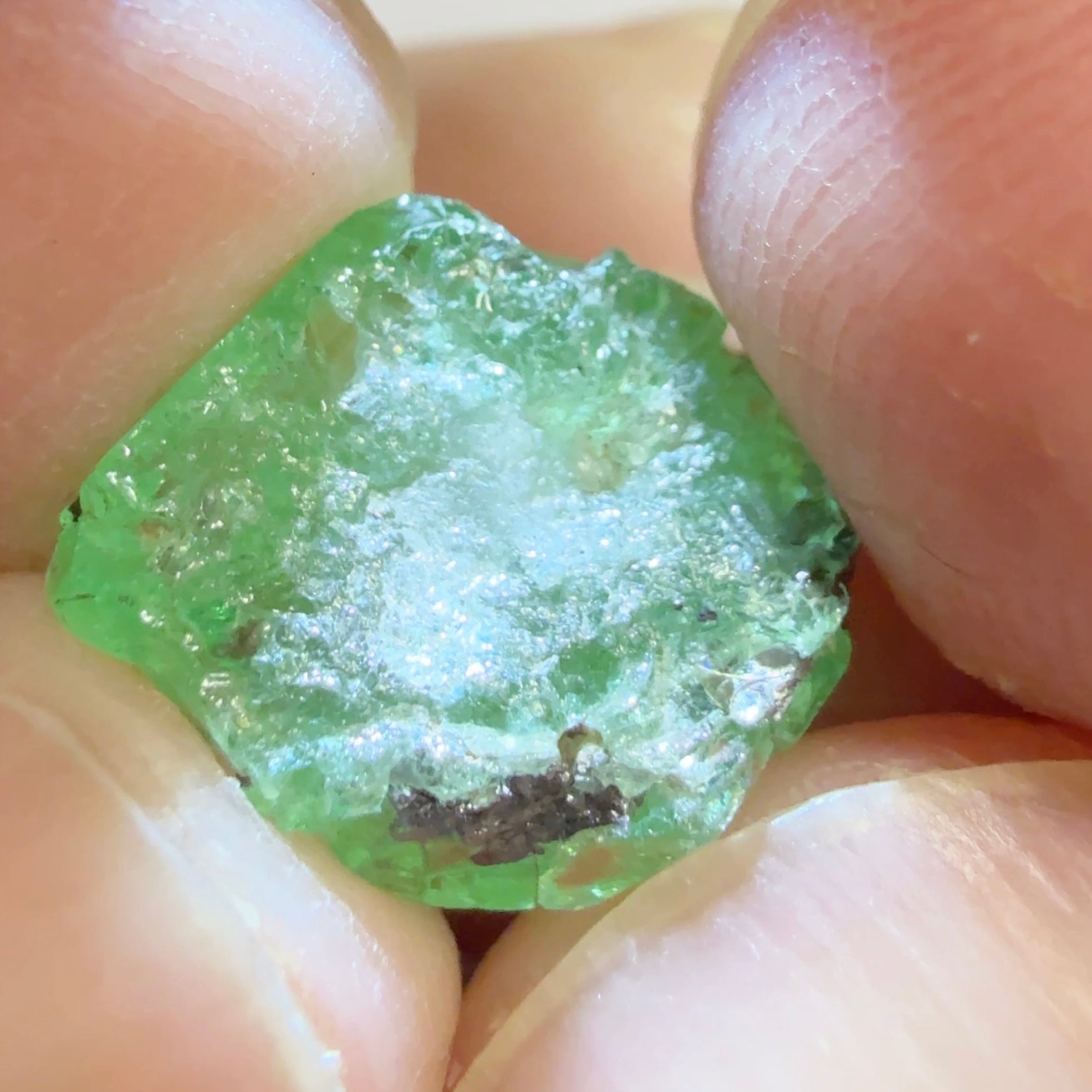 Tsavorite Crystal, 7.28ct, Merelani. Tanzania, Untreated Unheated