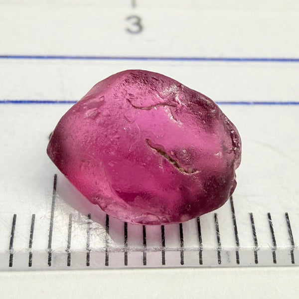 Tanga Garnet, 3.76ct, Tanzania, Untreated Unheated, vvs-if, weird shape