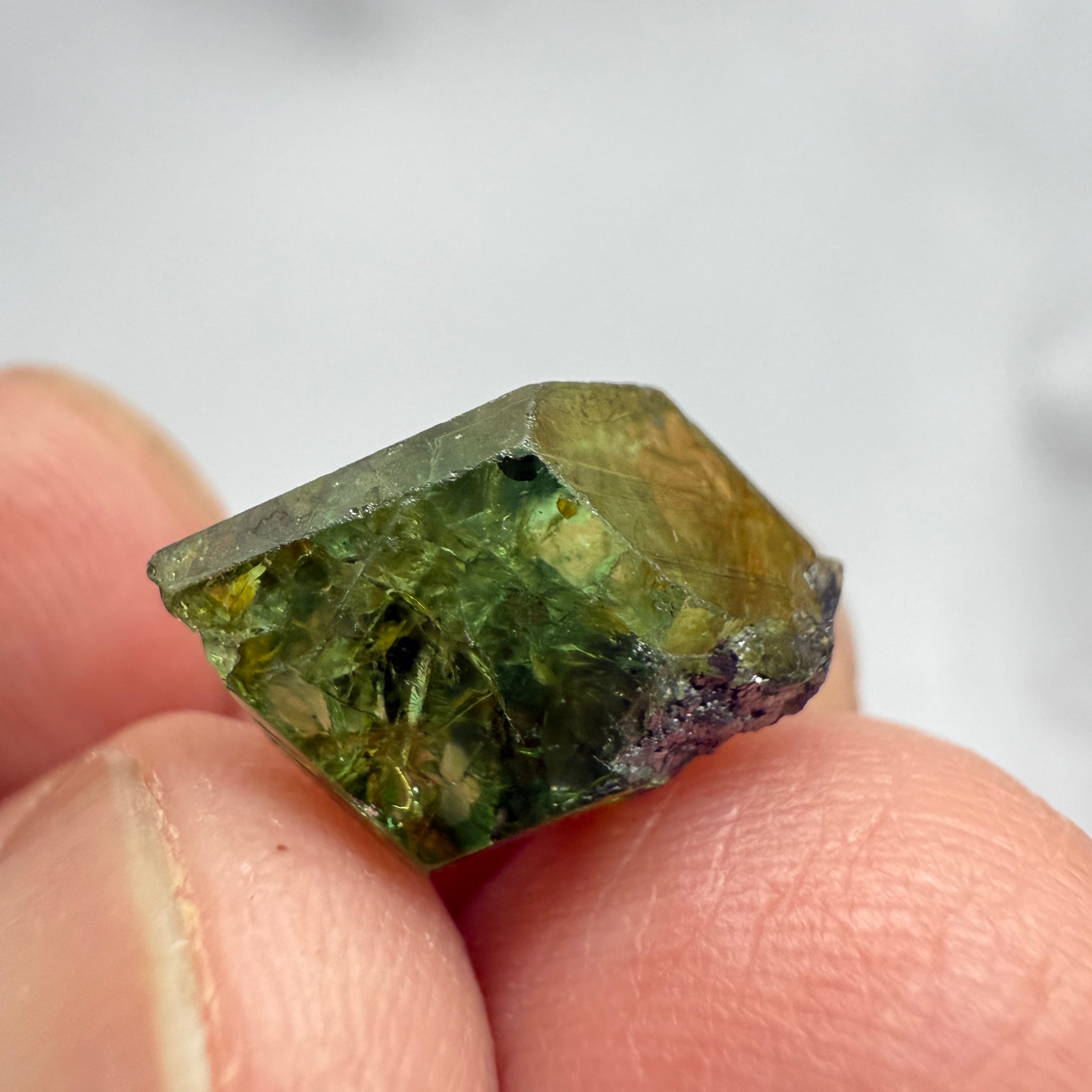 Tsavorite Crystal, 6.03ct, Merelani. Tanzania, Untreated Unheated
