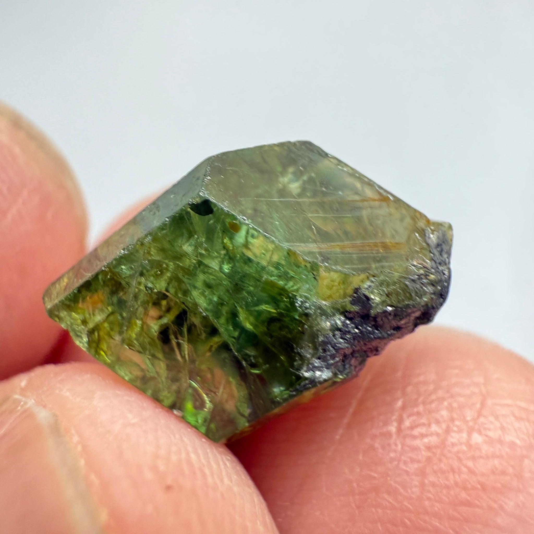 Tsavorite Crystal, 6.03ct, Merelani. Tanzania, Untreated Unheated