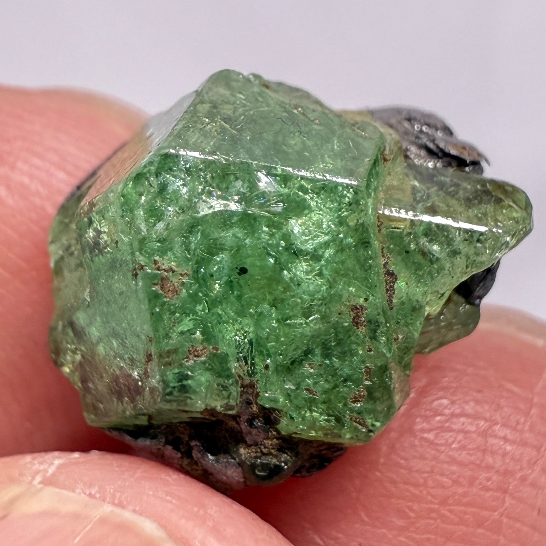 Tsavorite Crystal on Matrix. 10.72ct, Merelani. Tanzania