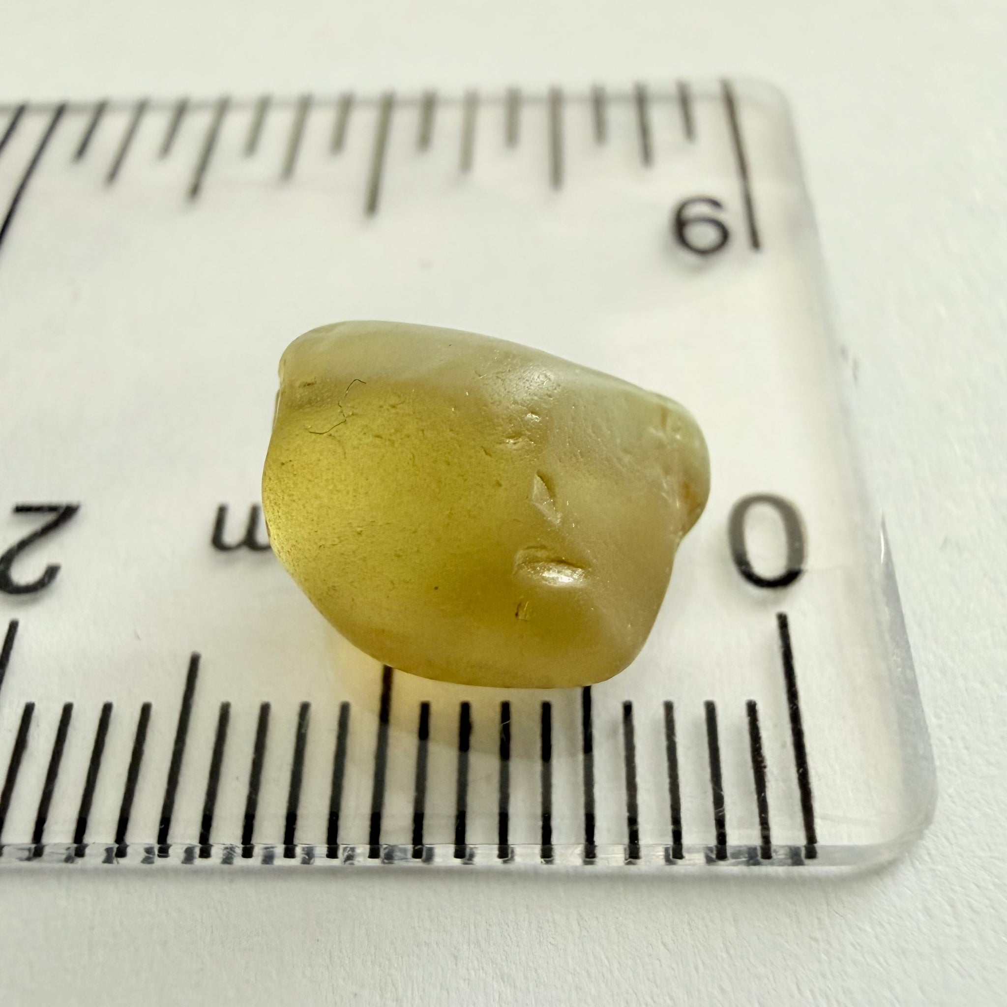 Chrysoberyl 6.23ct, Tunduru, Tanzania, Untreated Unheated, vvs-if with one side of the stone hazy