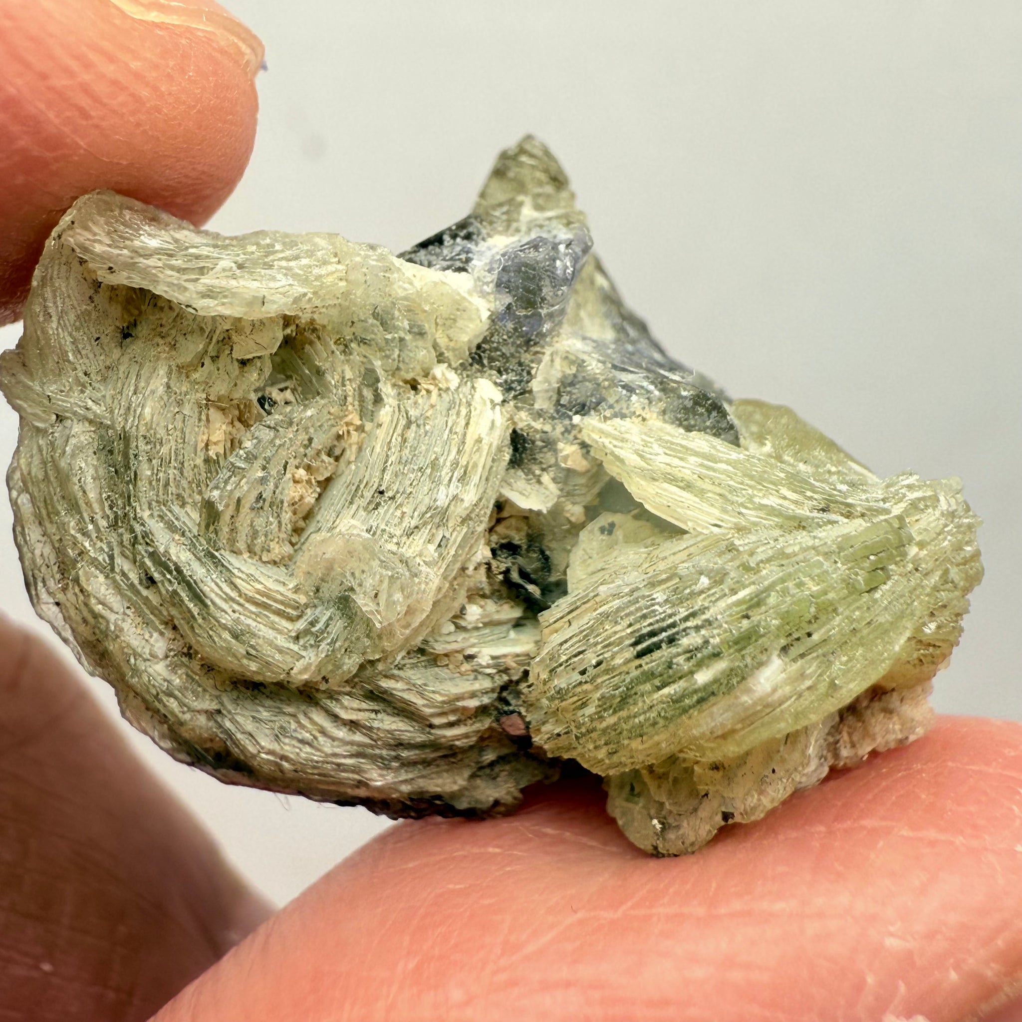 Prehinite with Tanzanite Crystal, 29.84ct, Merelani, Tanzania, Untreated Unheated, see the unheated tanzanite location in the next pictures and video