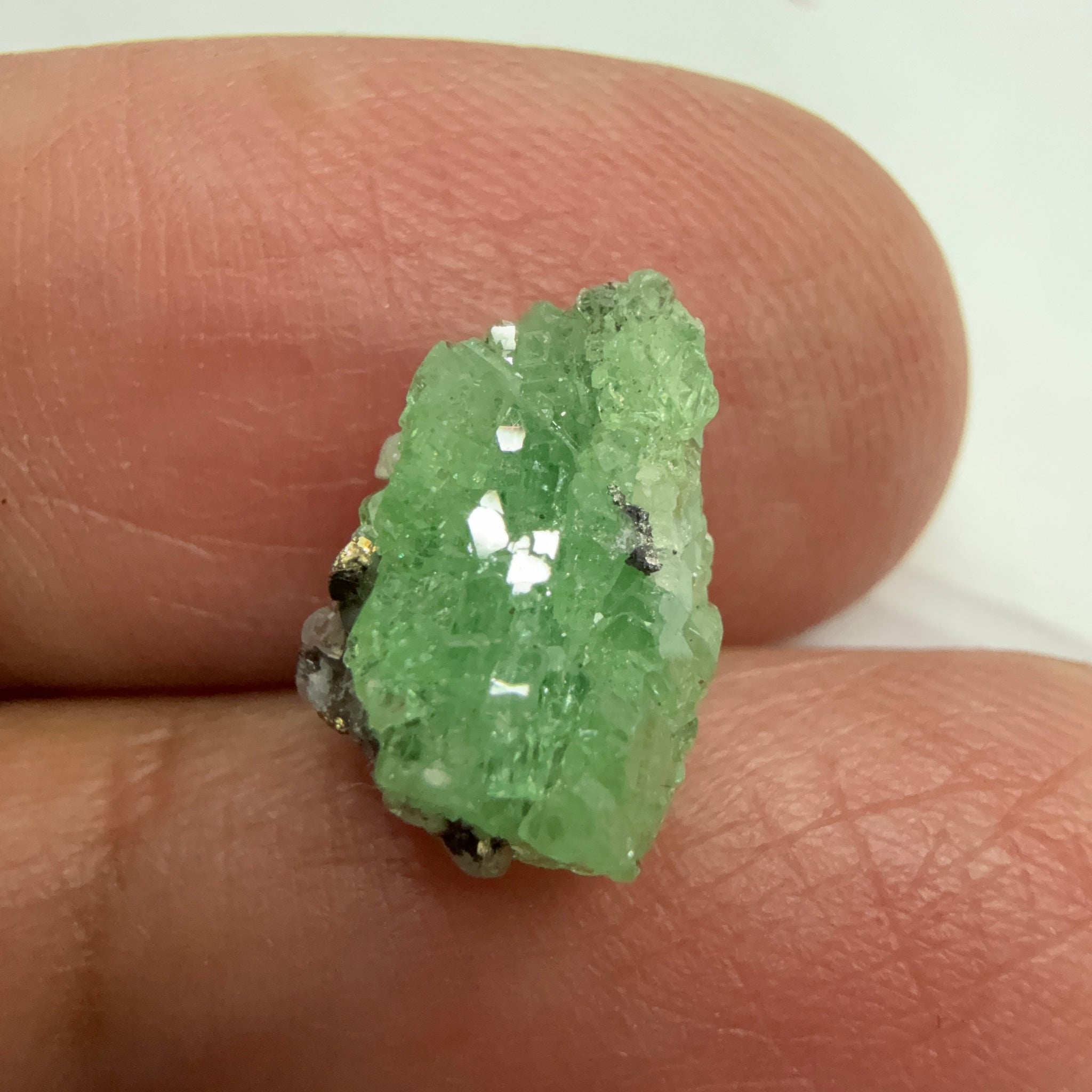 Tsavorite Crystal, 3.89ct, Merelani. Tanzania, Untreated Unheated