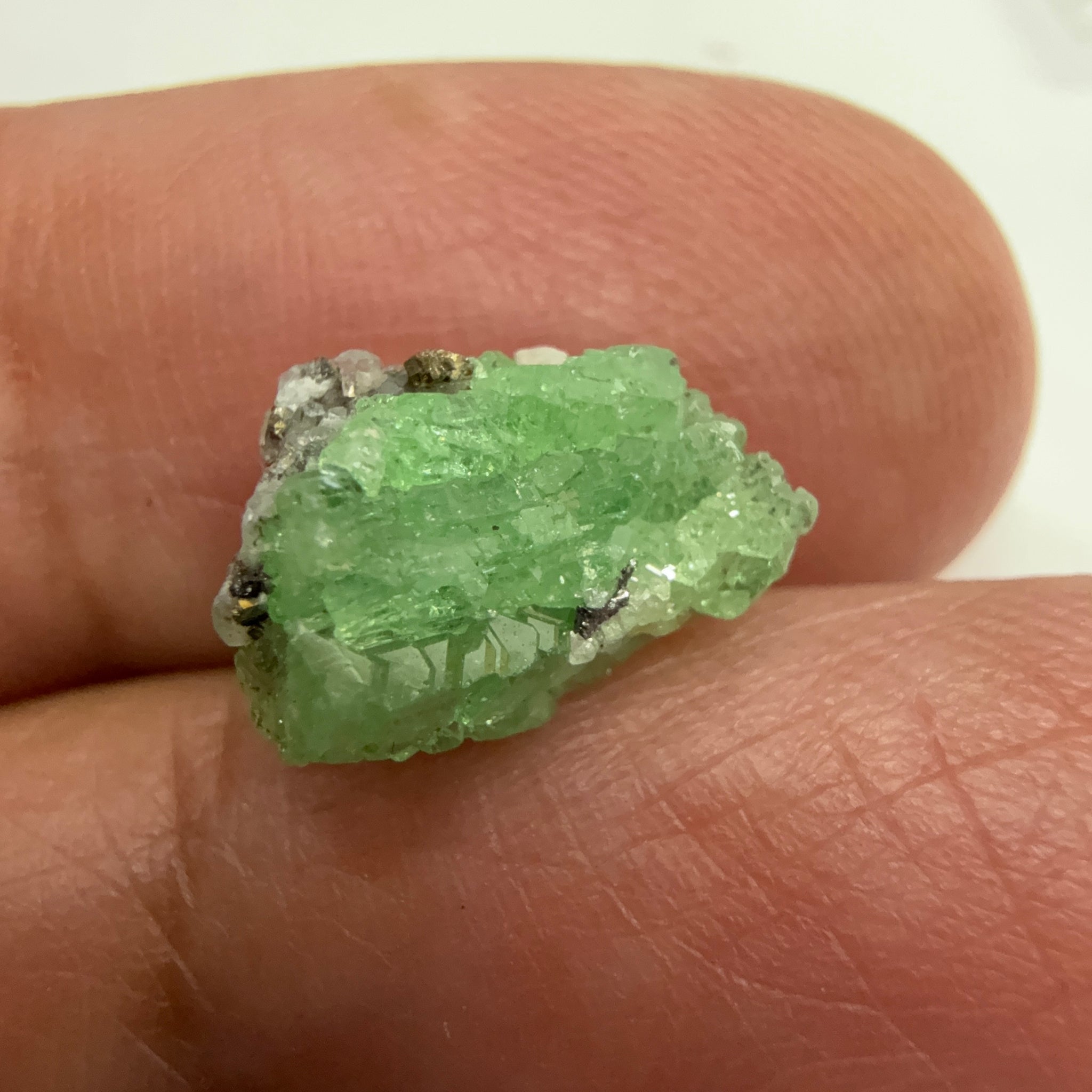 Tsavorite Crystal, 3.89ct, Merelani. Tanzania, Untreated Unheated