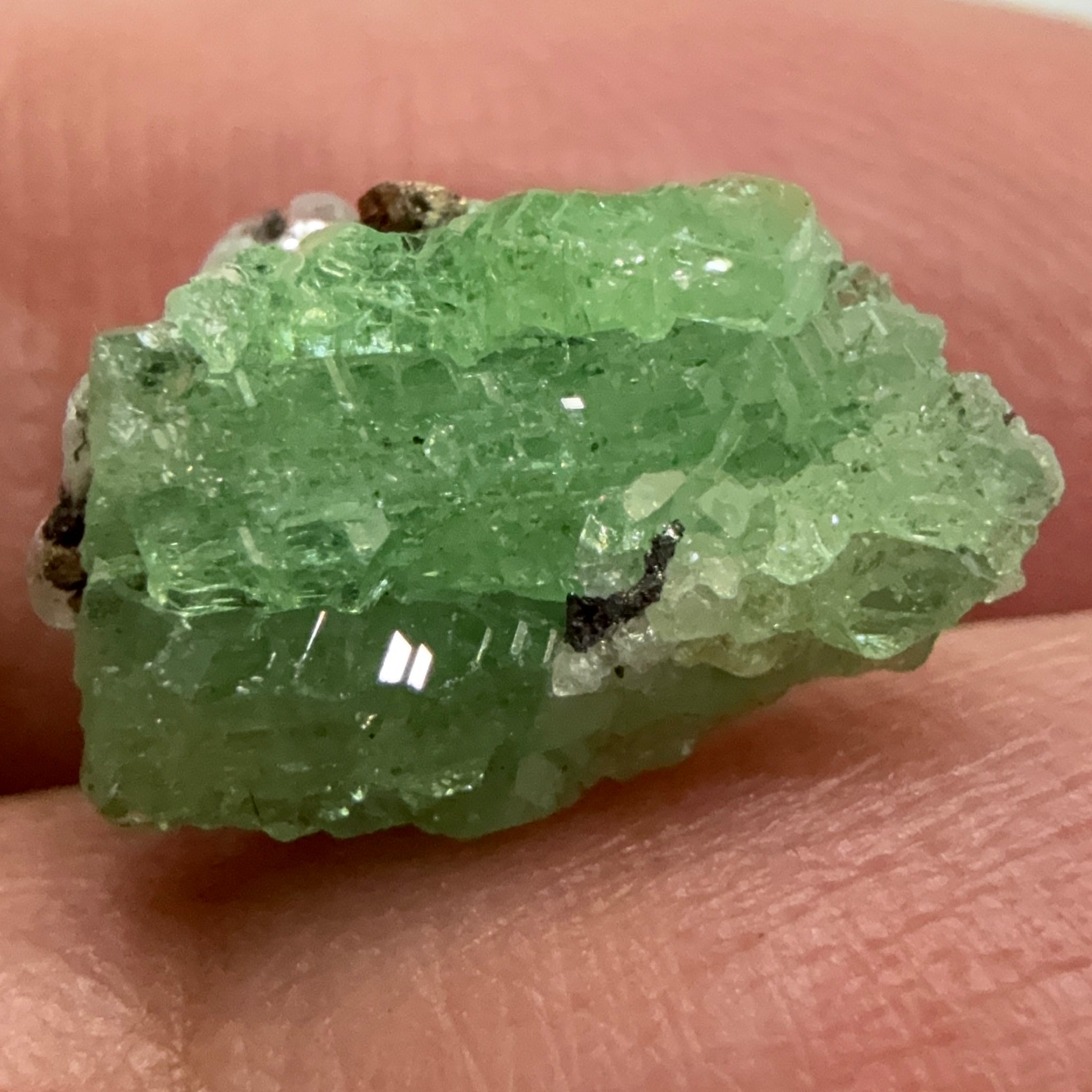 Tsavorite Crystal, 3.89ct, Merelani. Tanzania, Untreated Unheated