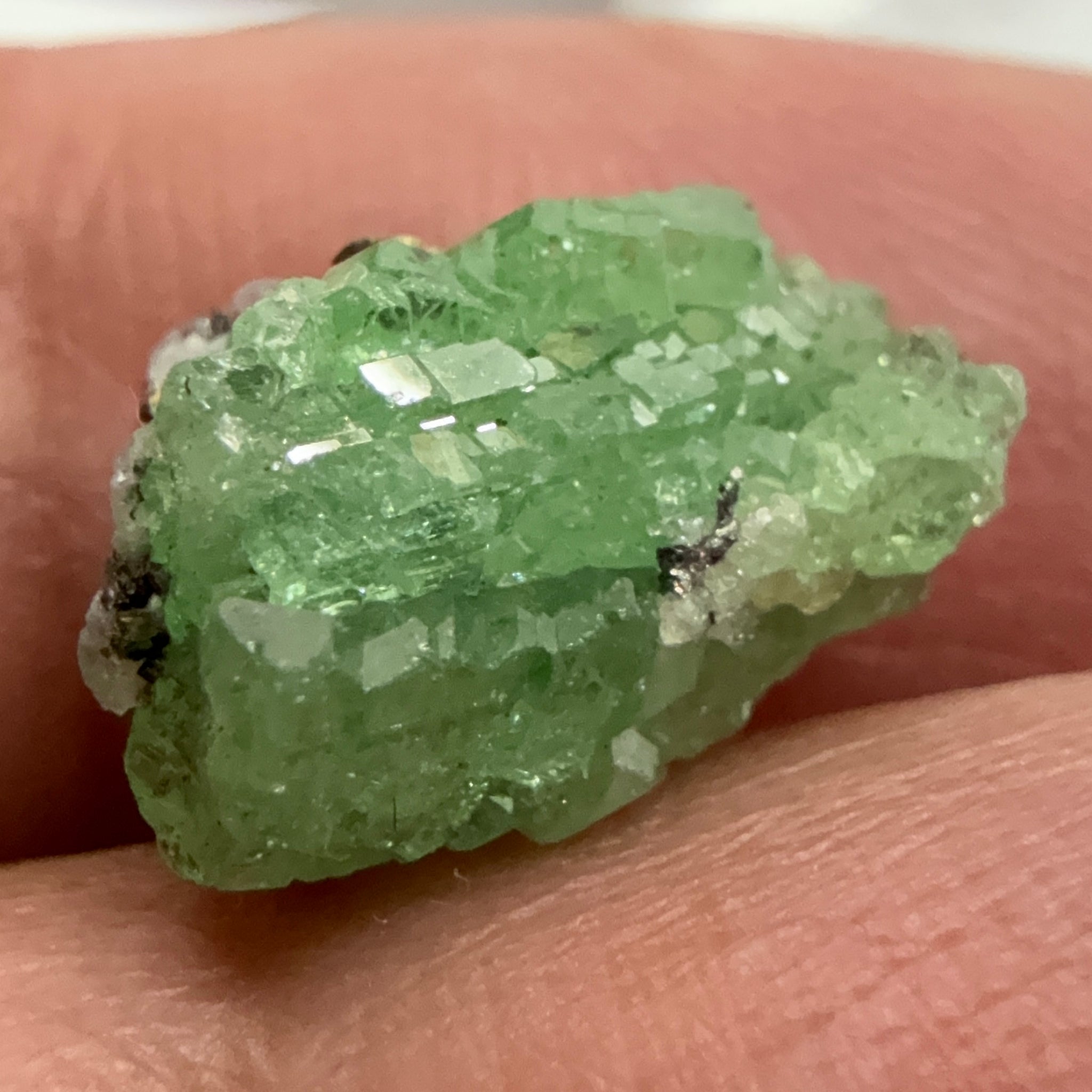 Tsavorite Crystal, 3.89ct, Merelani. Tanzania, Untreated Unheated