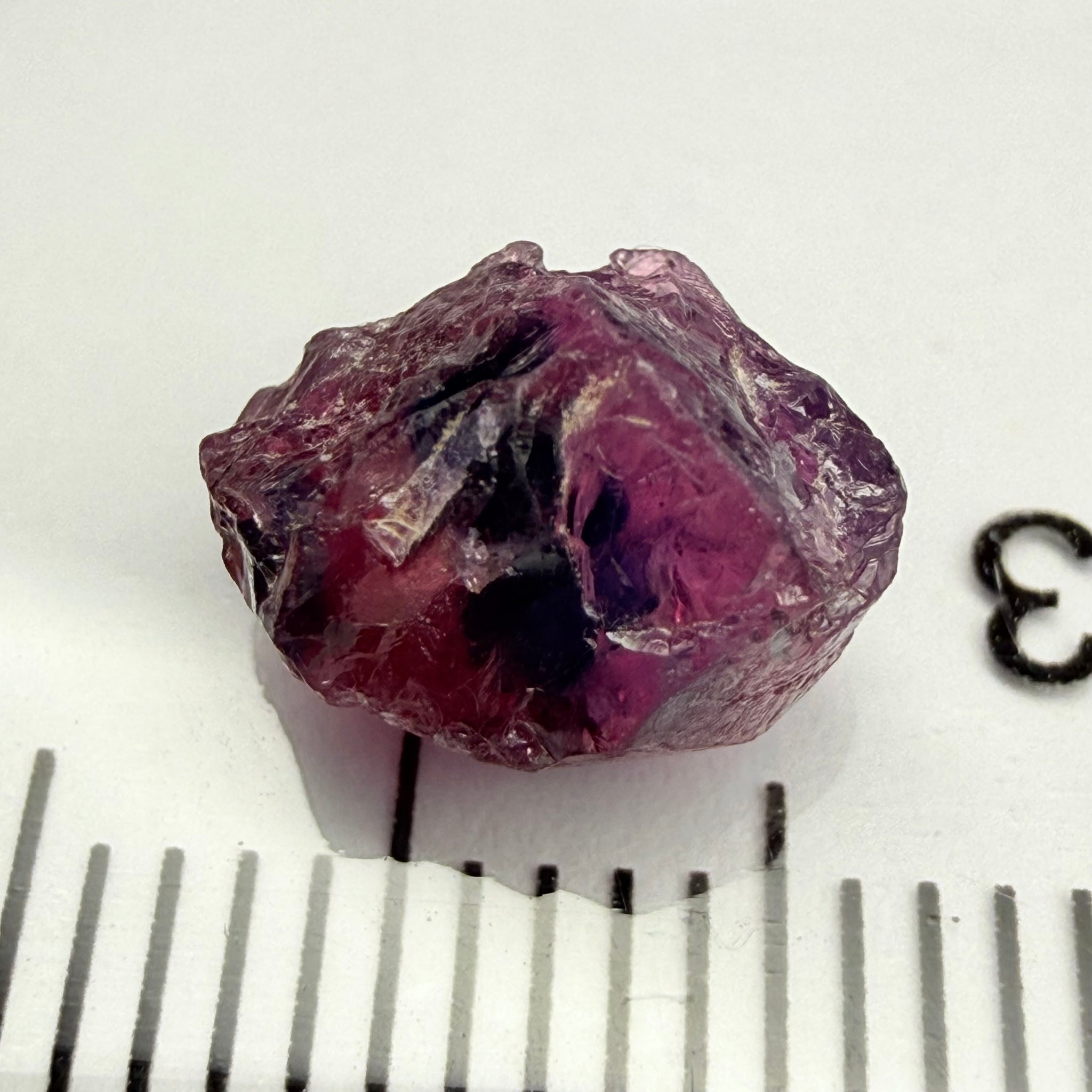 Winza Sapphire showing all 3 colours, 3.06ct Winza, Tanzania, Untreated Unheated, slightly included, see backlit photos