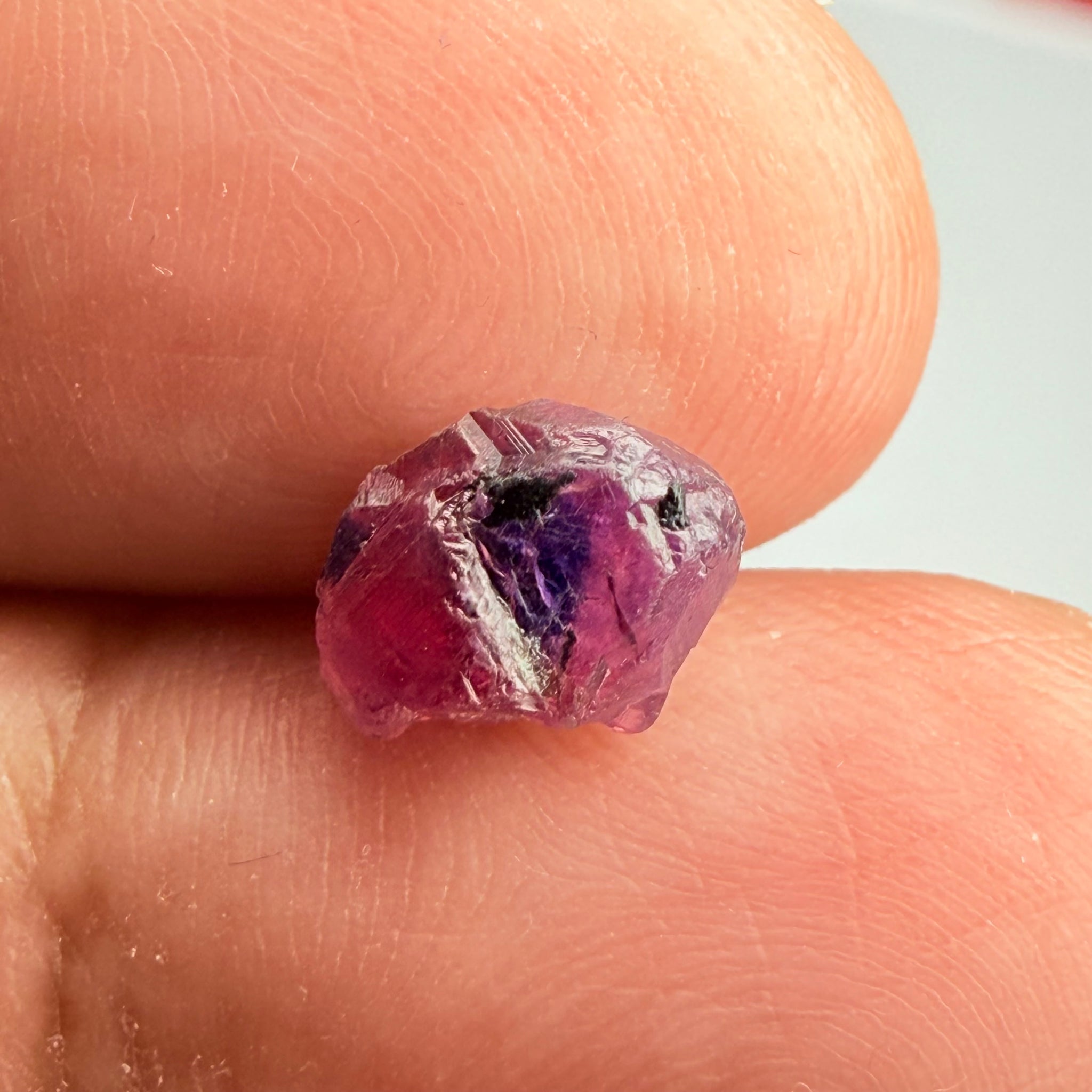 Winza Sapphire showing all 3 colours, 3.06ct Winza, Tanzania, Untreated Unheated, slightly included, see backlit photos