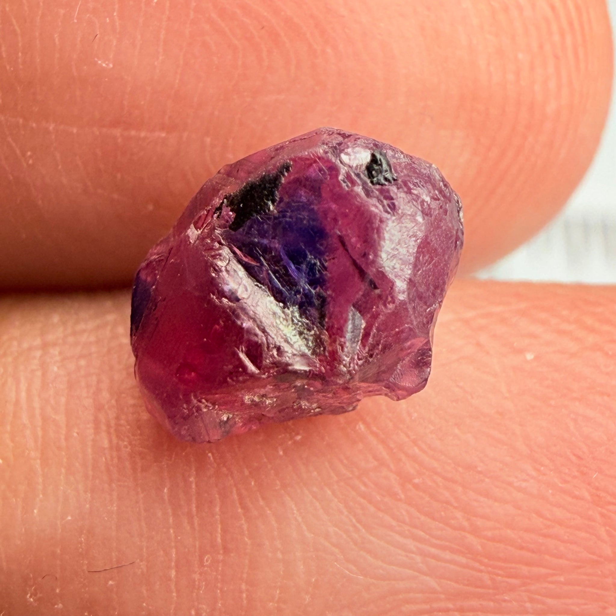 Winza Sapphire showing all 3 colours, 3.06ct Winza, Tanzania, Untreated Unheated, slightly included, see backlit photos
