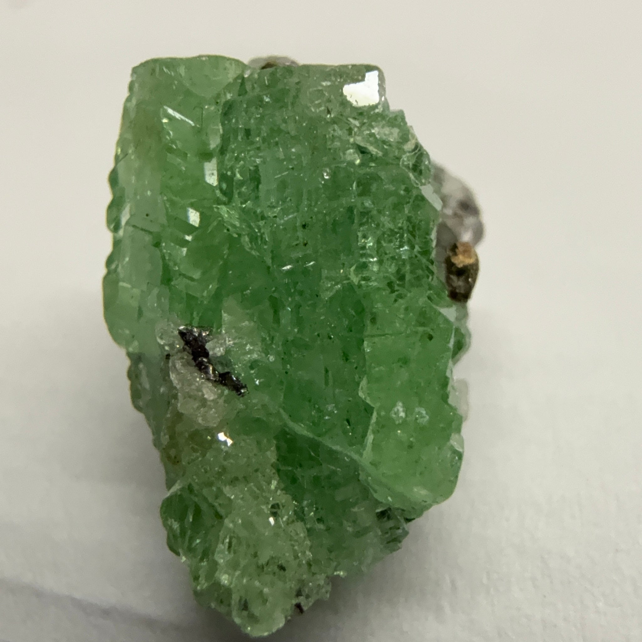 Tsavorite Crystal, 3.89ct, Merelani. Tanzania, Untreated Unheated
