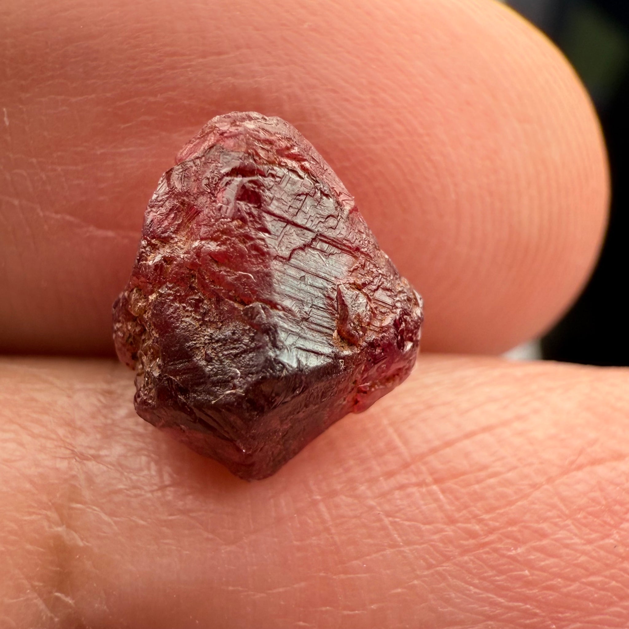 Winza Sapphire Crystal Specimen, 4.71ct, Winza, Tanzania, Untreated Unheated, look at the amazing etching which is all over the stone