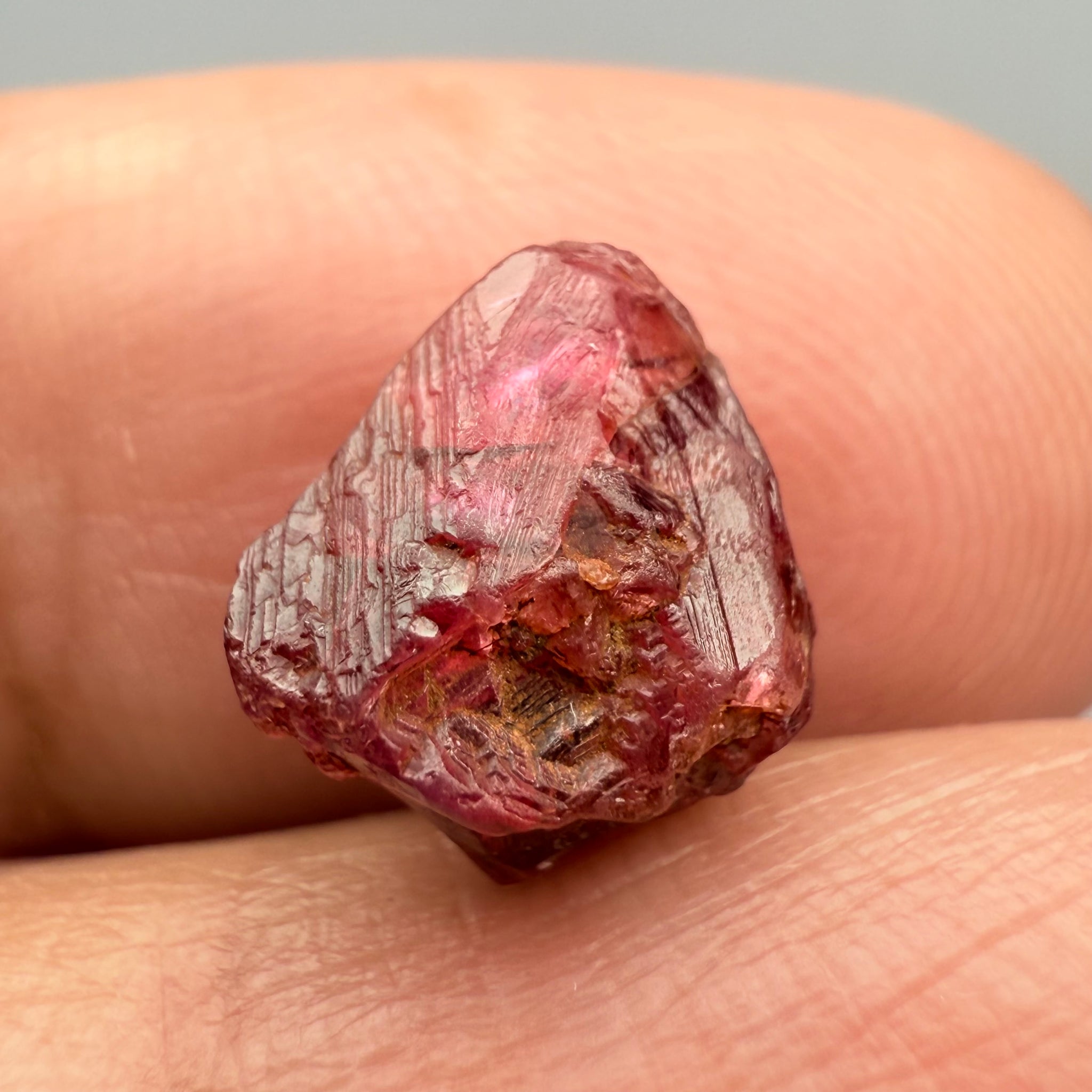 Winza Sapphire Crystal Specimen, 4.71ct, Winza, Tanzania, Untreated Unheated, look at the amazing etching which is all over the stone