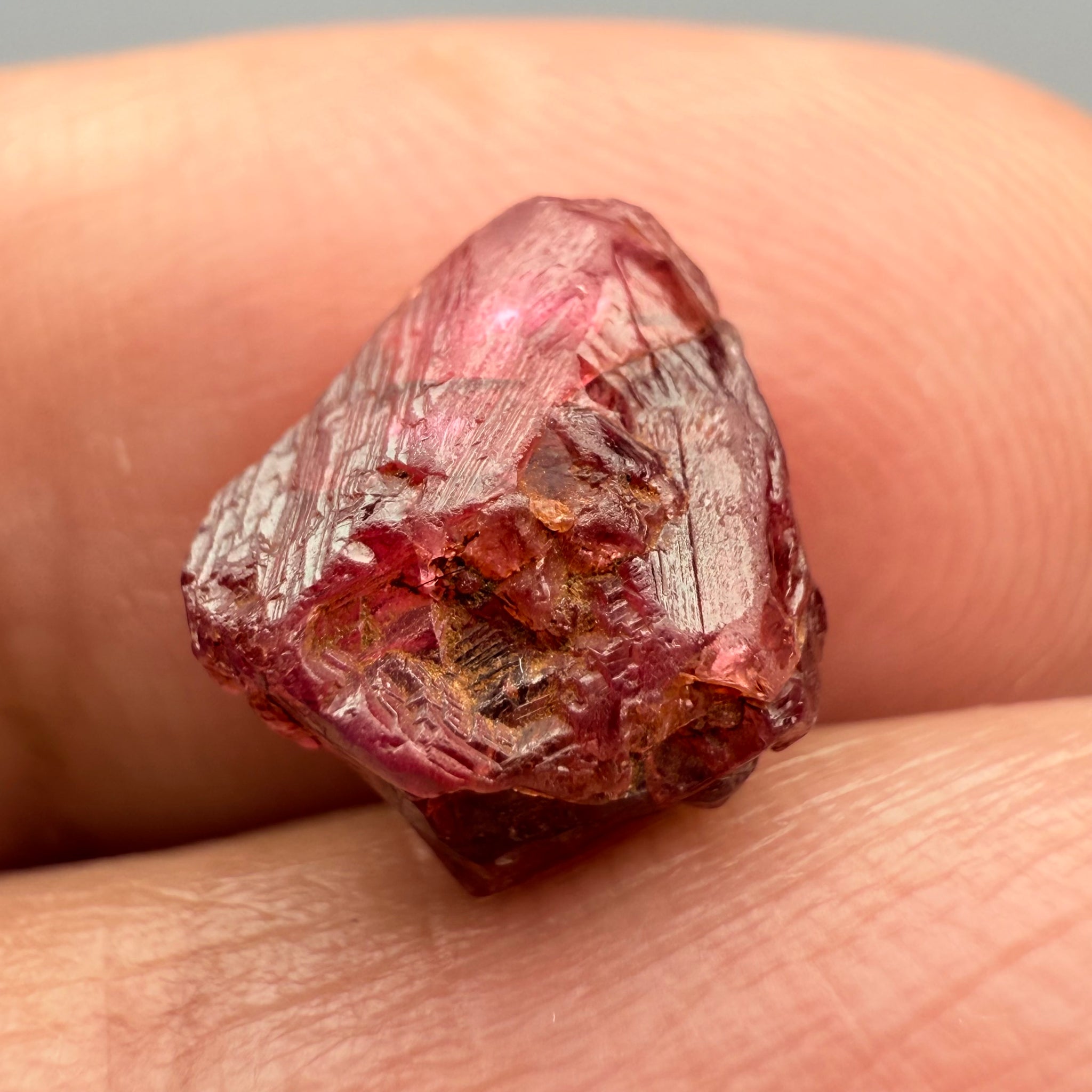 Winza Sapphire Crystal Specimen, 4.71ct, Winza, Tanzania, Untreated Unheated, look at the amazing etching which is all over the stone