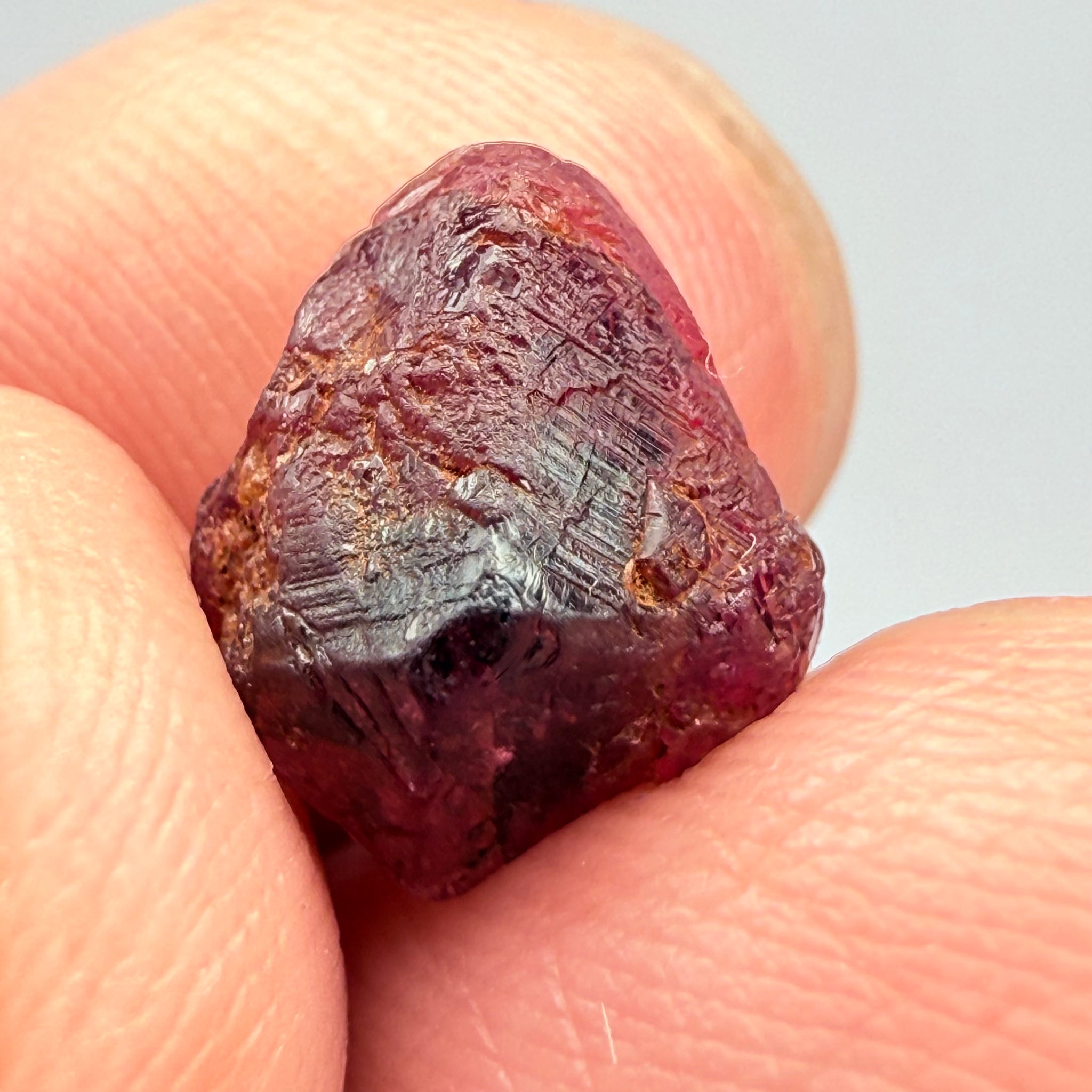 Winza Sapphire Crystal Specimen, 4.71ct, Winza, Tanzania, Untreated Unheated, look at the amazing etching which is all over the stone