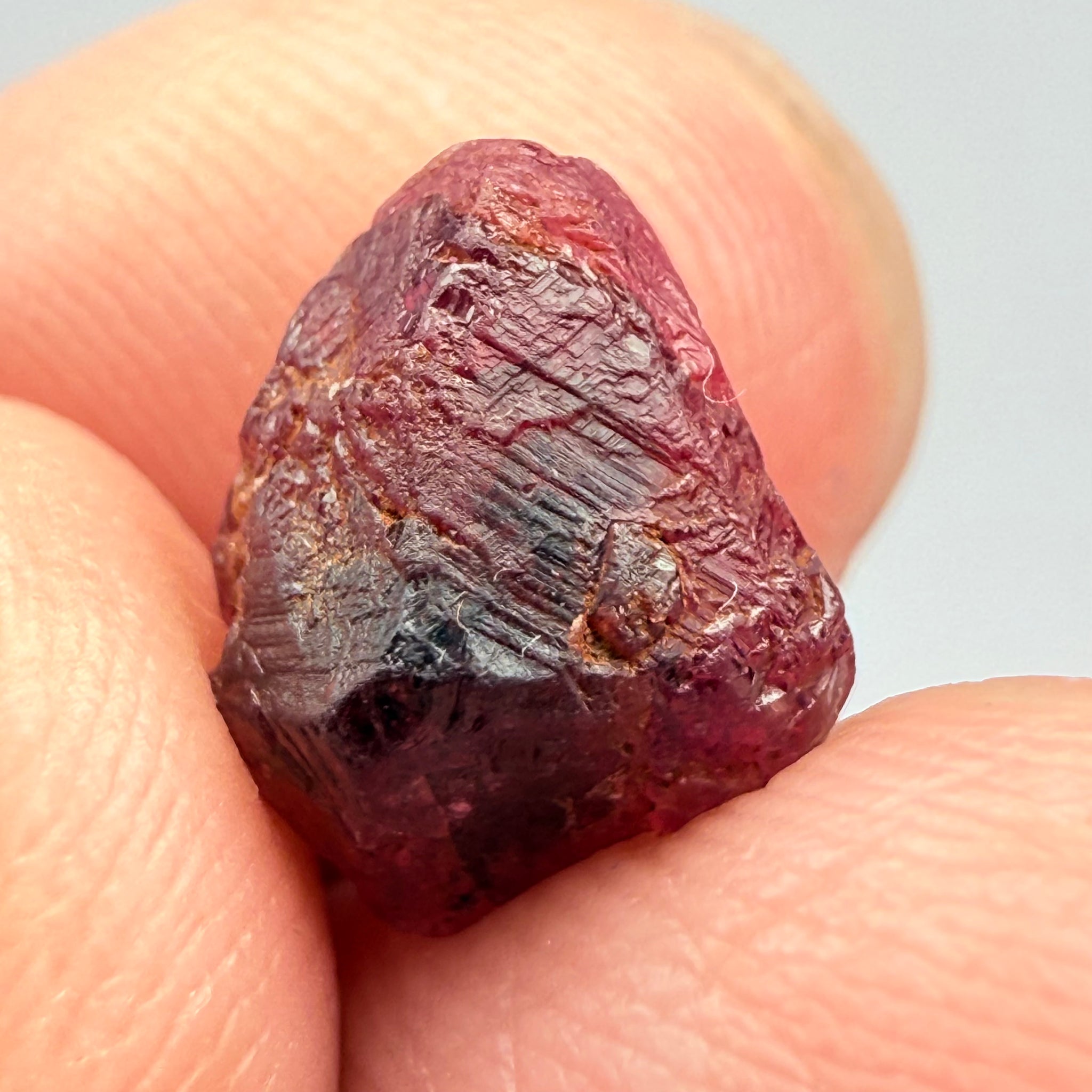 Winza Sapphire Crystal Specimen, 4.71ct, Winza, Tanzania, Untreated Unheated, look at the amazing etching which is all over the stone