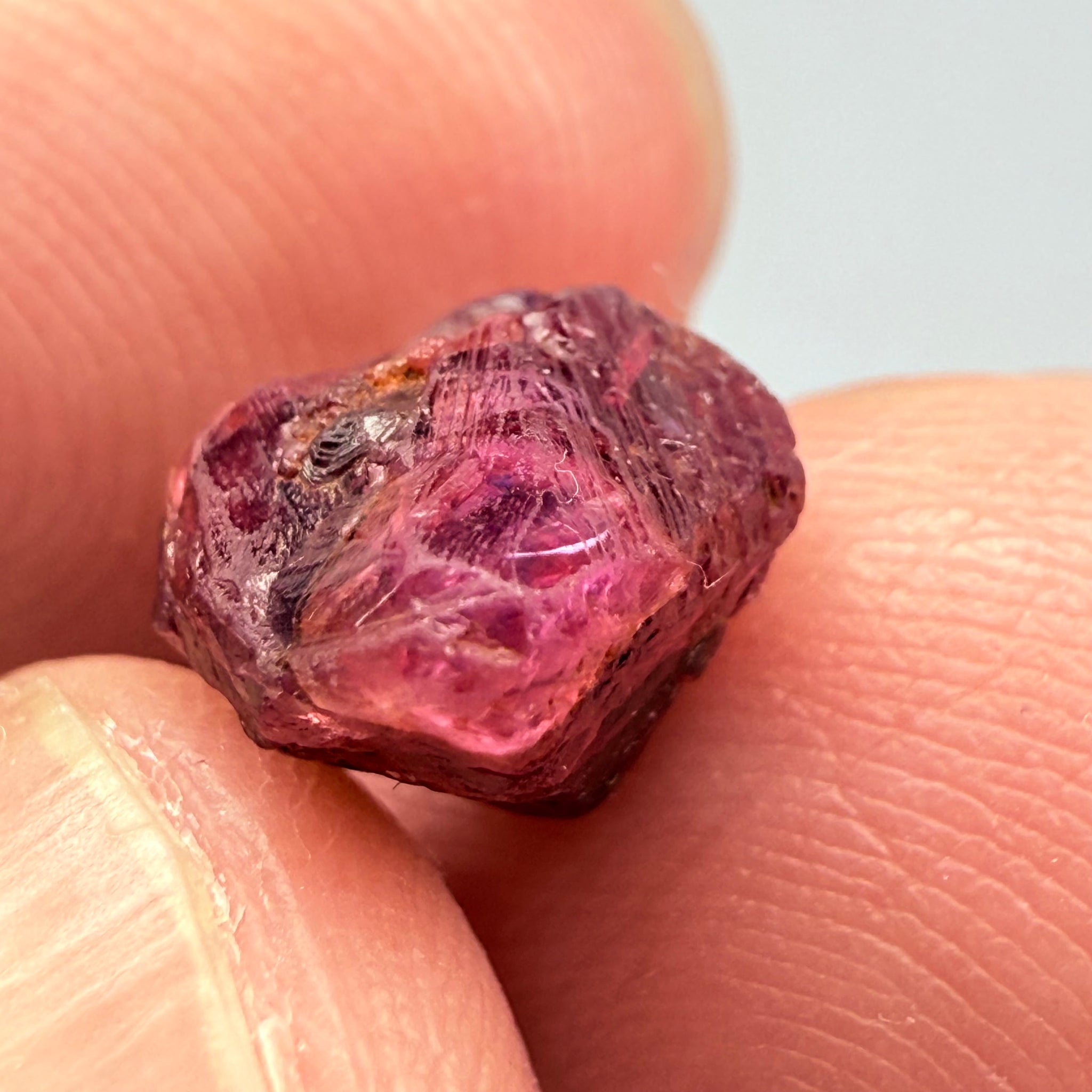 Winza Sapphire Crystal Specimen, 4.71ct, Winza, Tanzania, Untreated Unheated, look at the amazing etching which is all over the stone