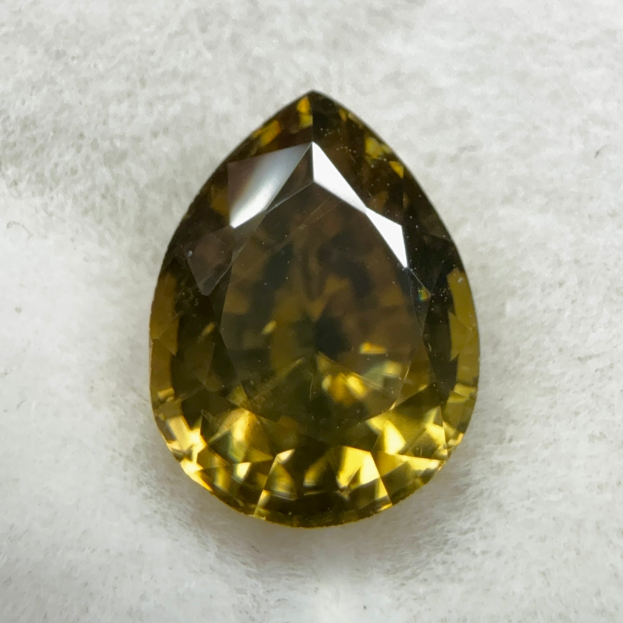 Zircon, 2.89ct, Untreated Unheated