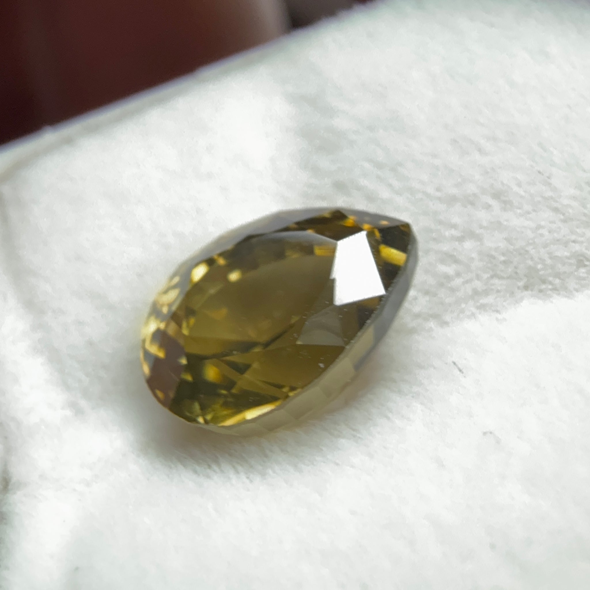 Zircon, 2.89ct, Untreated Unheated