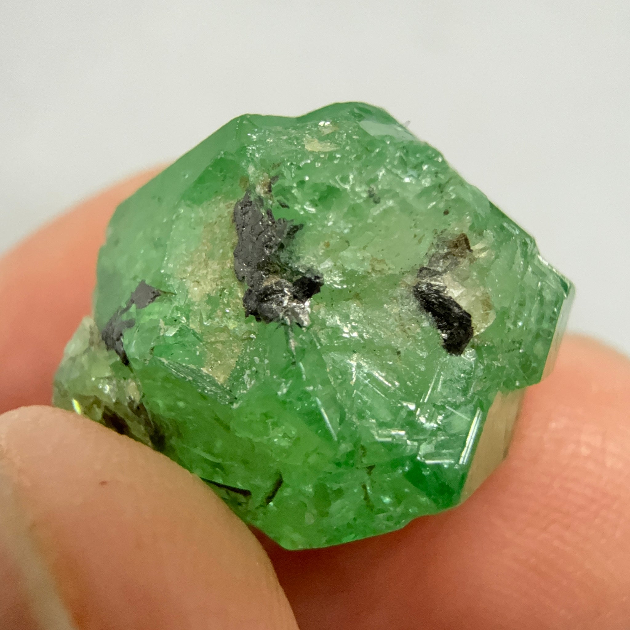 Tsavorite Garnet Crystal, 27.04ct, Merelani, Tanzania, Untreated Unheated
